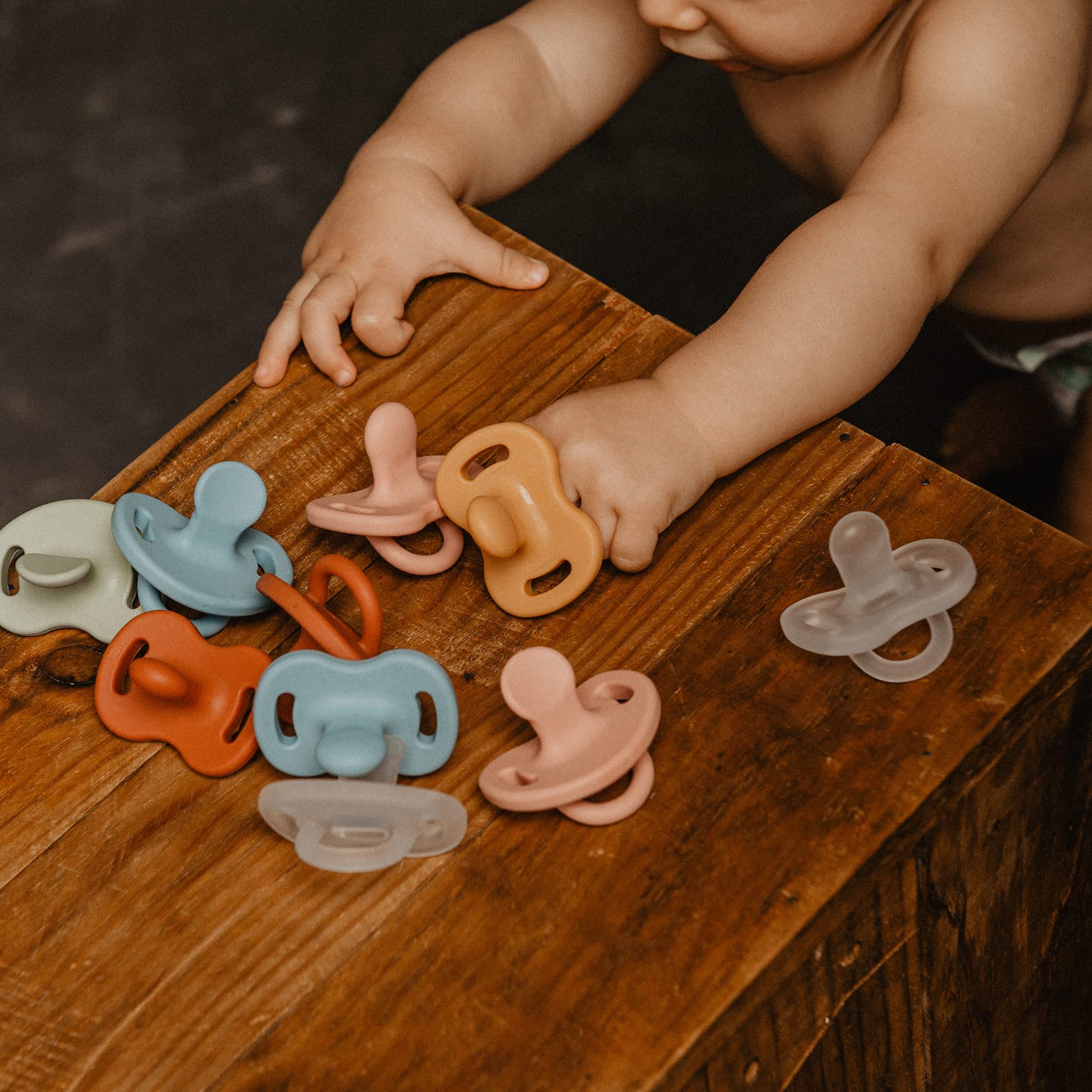 Suavinex Lot 4 Sucettes Tout Silicone SX Pro pour Bébé 6/18 Mois Réversible