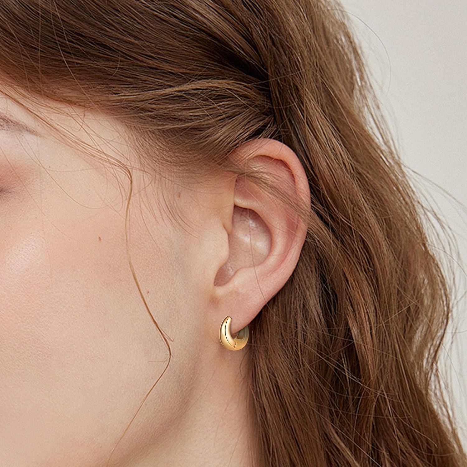 Wgoud Small Gold Hoop Earrings Set for Women, 6 Pairs 14K Gold Plated Hypoallergenic Lightweight Huggie Hoops Earrings, Trendy Cartilage Cubic Zirconia Earrings for Women Gifts. - Image 8