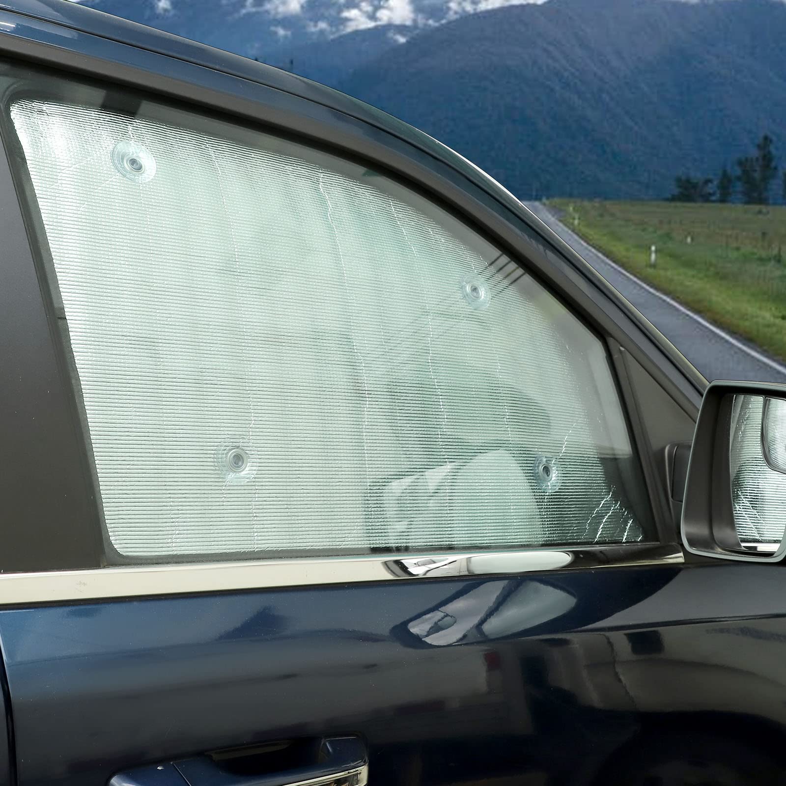 Amazon.co.jp: フロントガラス用サンシェード サンシェード ヒート