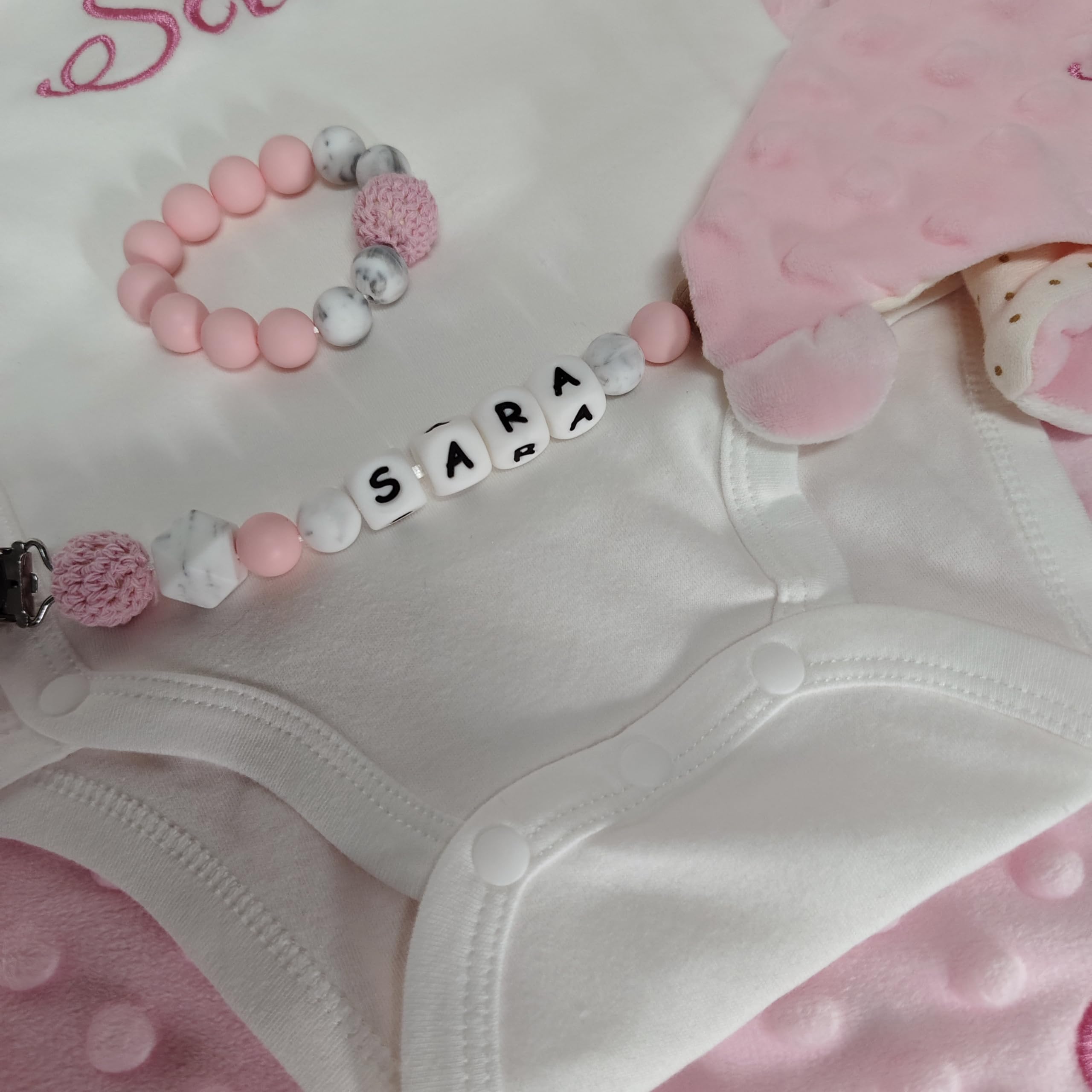 Personalized Newborn Baby Gift Sets, Customized Essential Stuff for Newborn Girl, Custom Embroidered Baby Blanket Onesie Hat Beanie Pacifier Clip Security Blanket with Name
