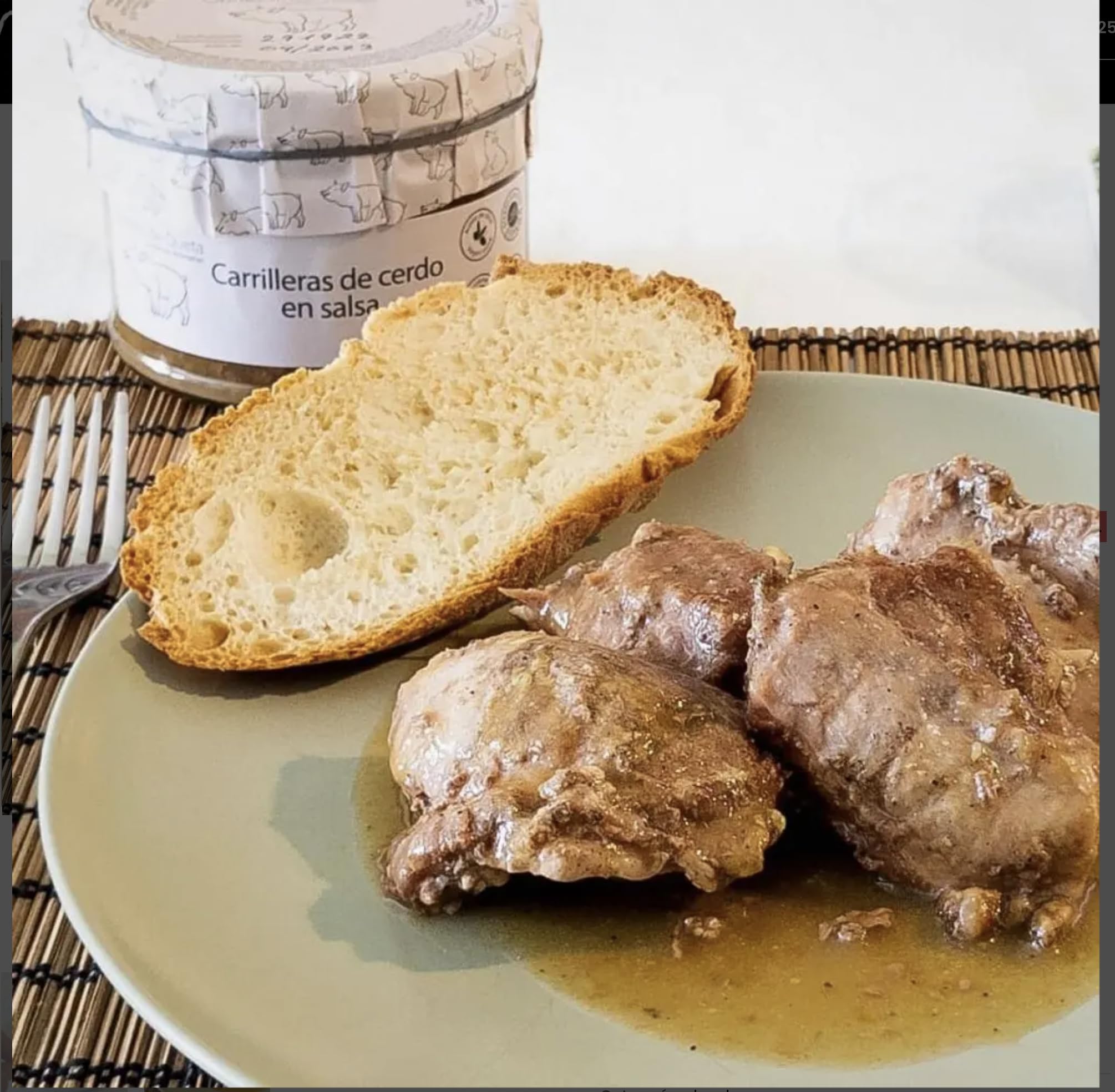 Carrilleras de cerdo al vino blanco. Conservas Gourmet. Carrilleras estofadas 440grs (Pack de 4). Receta familiar, casera y artesana. Regalo original para todos. Producto 100% elaborado en España.