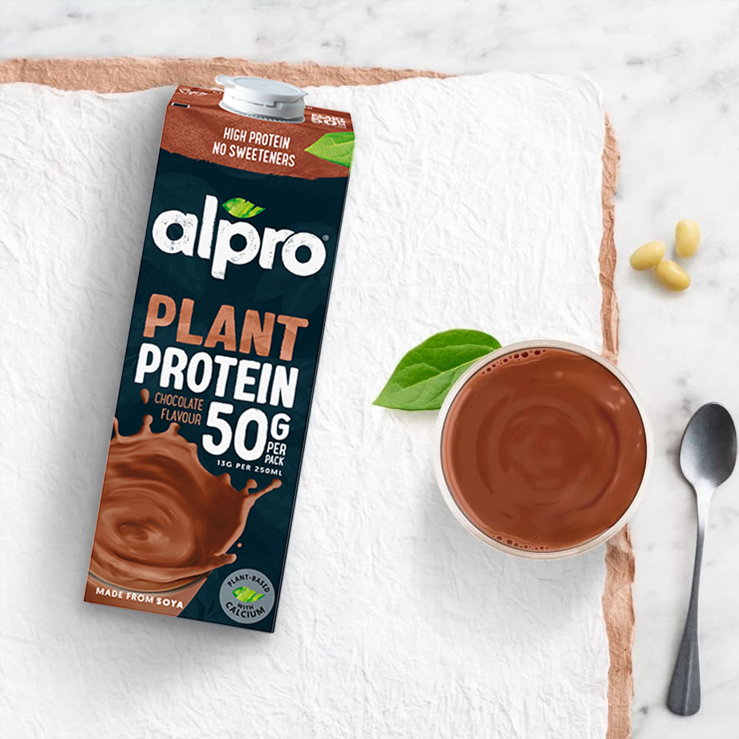 Alpro Bebida de larga duración a base de plantas con alto contenido de proteínas y soja, vegana, sin lácteos y sin lactosa, 1 litro (paquete de 8)