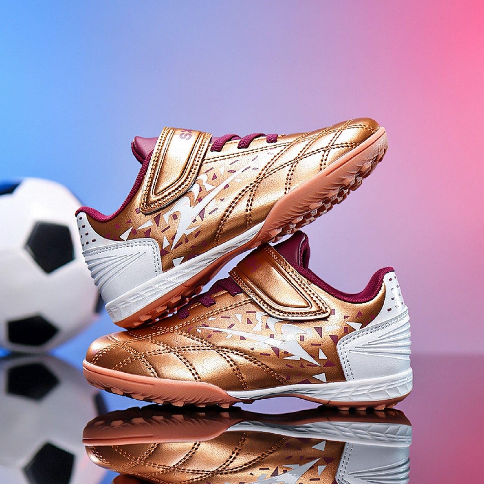 Chaussures de football pour enfant avec fermeture - Crampons TF - Légères et respirantes - Protection des orteils - Semelle en caoutchouc antidérapante - Gazon artificiel - Entraînement