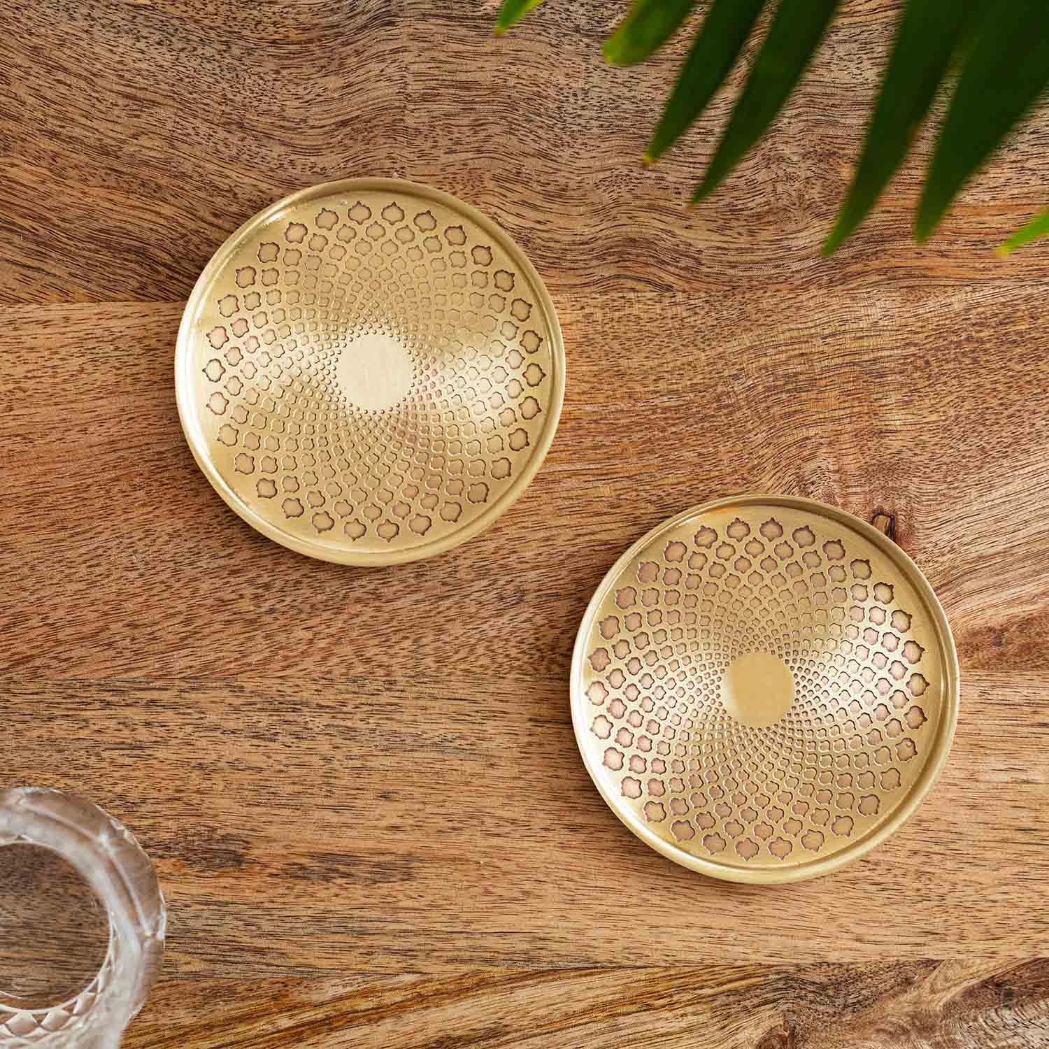 ExclusiveLane 'Mughal Arc' Hand-Etched Pure Brass Coasters for Cups Tea Coasters for Glasses Dining Table Coaster for Hot Pots Tableware (Set of 2, Golden)-image-21