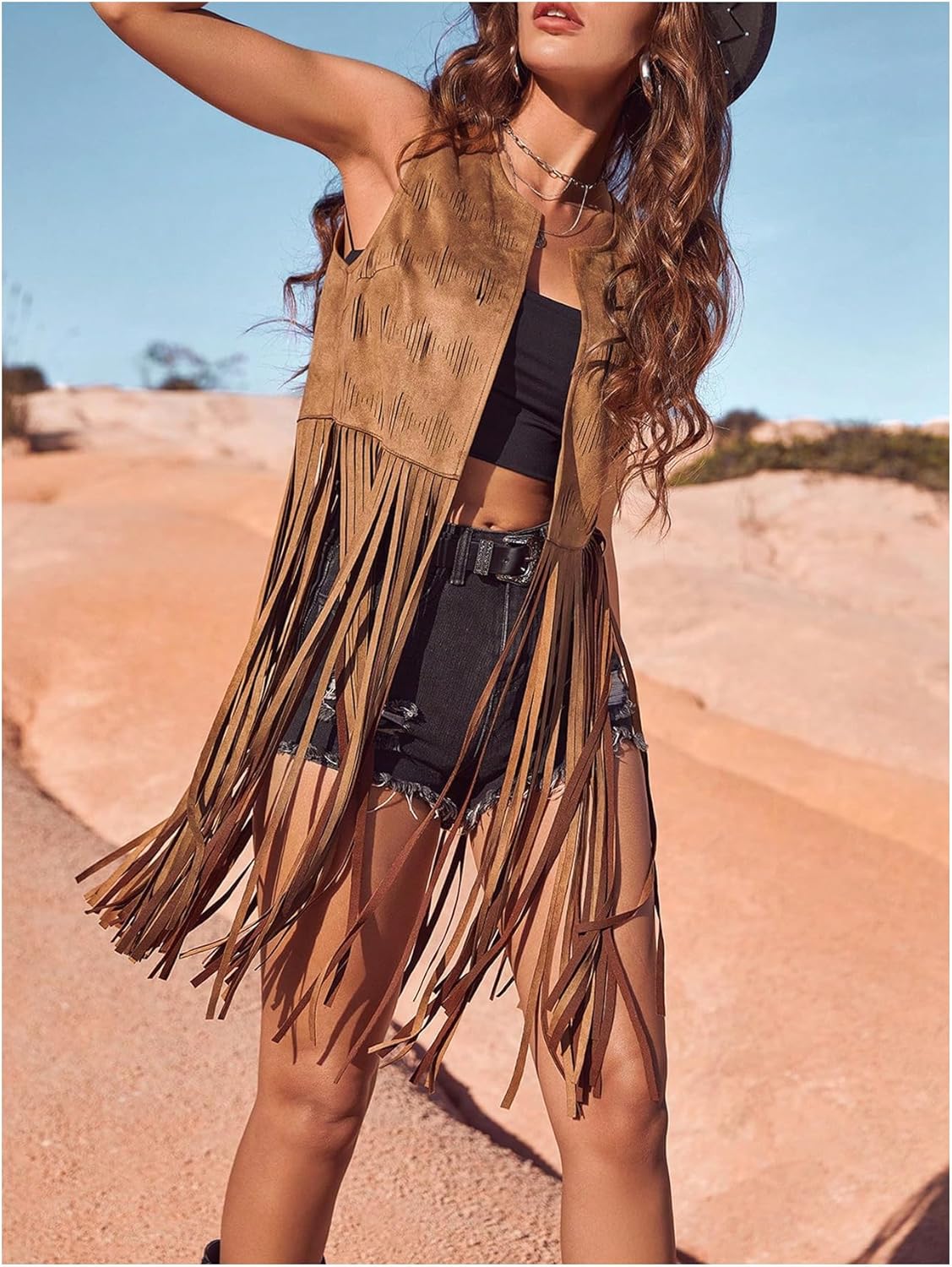 Verdusa Women's Fringe Vest Cowboy Outfit 70s Tassel Sleeveless Western Chic Suede Jackets Hippie Clothes