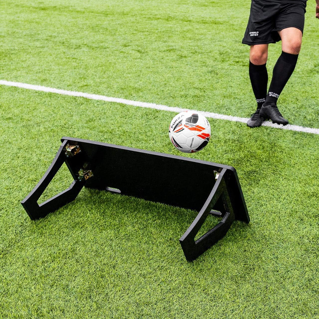 FORZA Tavola Rimbalzo da Calcio | per Allenamenti di Passaggi E Precisione | Angolo Regolabile | Pedane da Calcio - 3 Misure