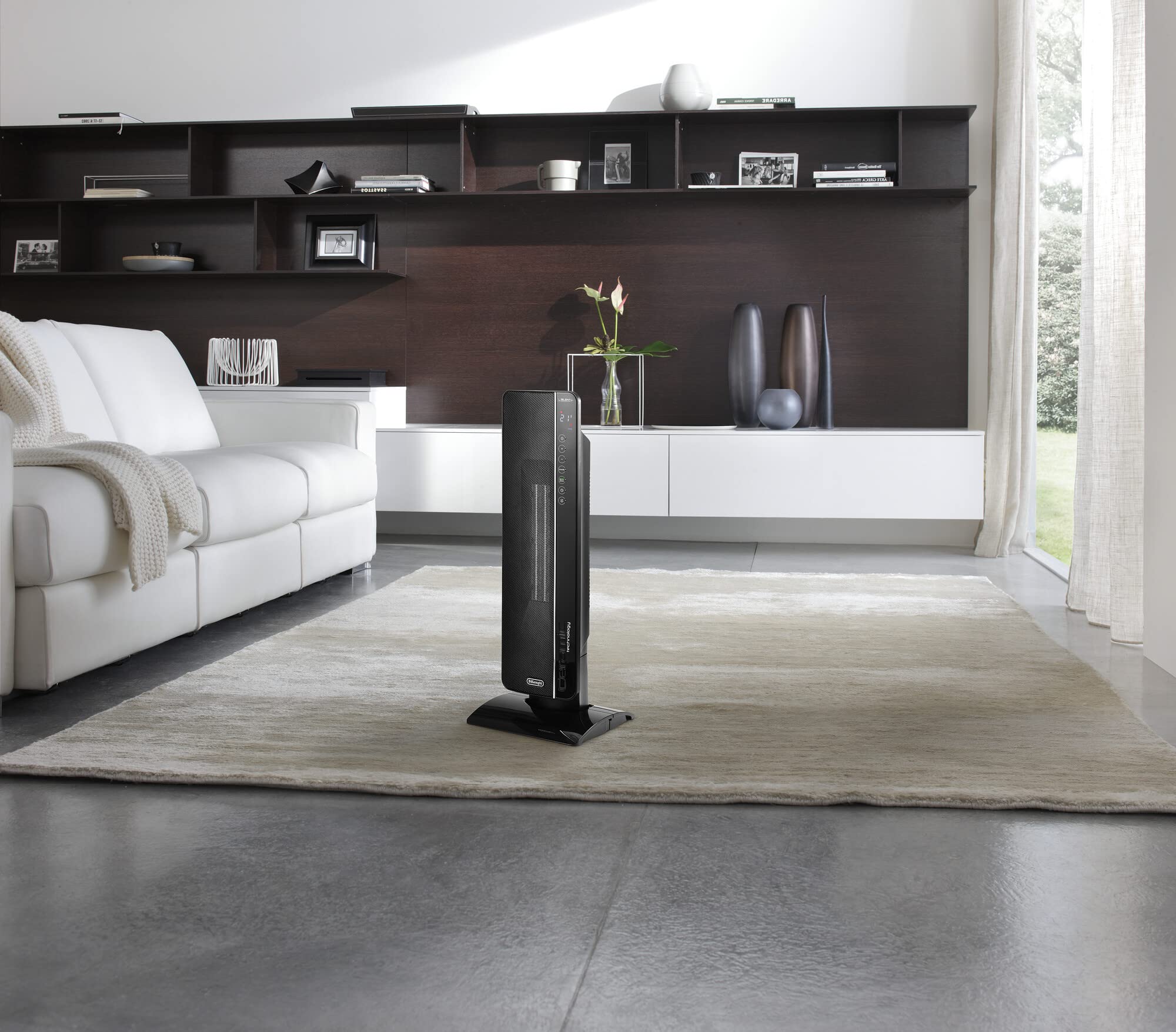 De'Longhi TCH8993ER.BC Turmventilator mit Heizfunktion, 2400W Heizung für Räume bis 70m³, 3 Leistungsstufen, 24h Timer, Schwarz