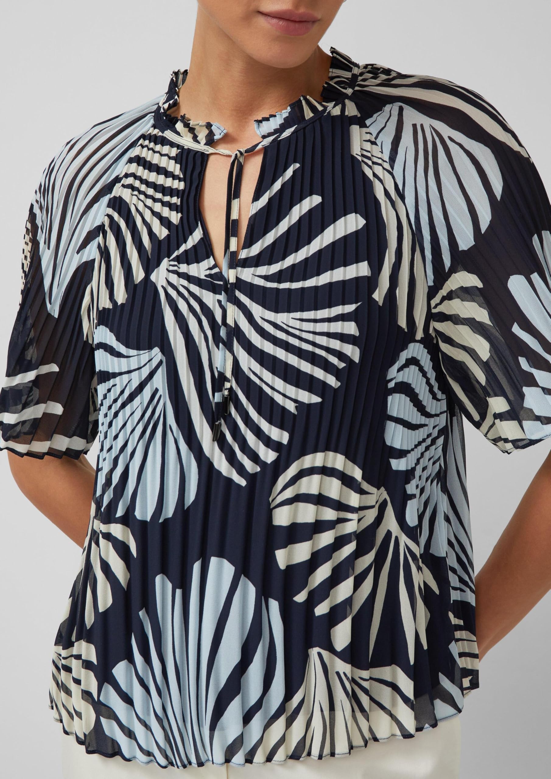 s.Oliver Festliche Chiffon-Bluse mit Plissee und Rüschen