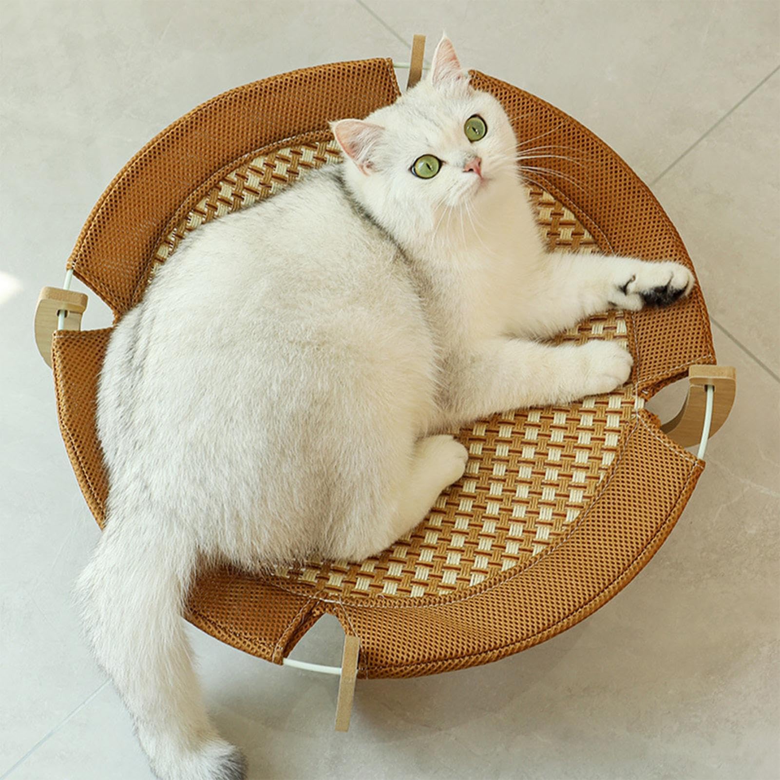 Cama de Ratán Transpirable y Súper Fresca para Gatos y Mascotas - Elevada, Resistente a los Arañazos, con Base de Madera