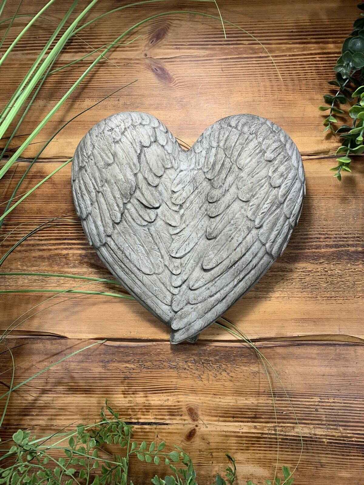 J And L Stone Ornaments Stone Garden Love Heart Wings Angel Fairy Memorial Wall Plaque Hanging Ornament