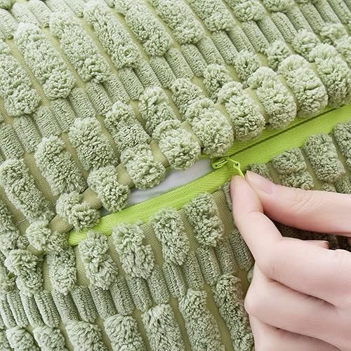 Miniatura 3 de EMEMA Juego de 2 fundas decorativas de pana verde salvia de 18 x 18 pulgadas con pompones de rayas bohemias suaves y modernas para decoración del