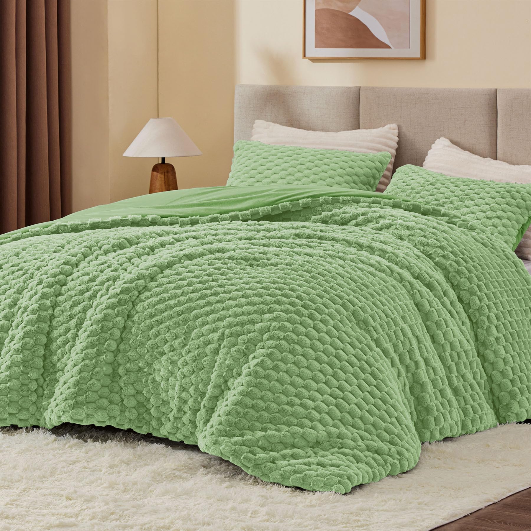 BEDELITE Fluffy Queen Comforter Set, Grass Green Fleece Bed Set 3 Pieces | Soft &amp; Warm, Luxury Fuzzy Bedding for All Season, Cozy Room Decor Aesthetic, 1 Marshmallow Comforter with 2 Pillowcases