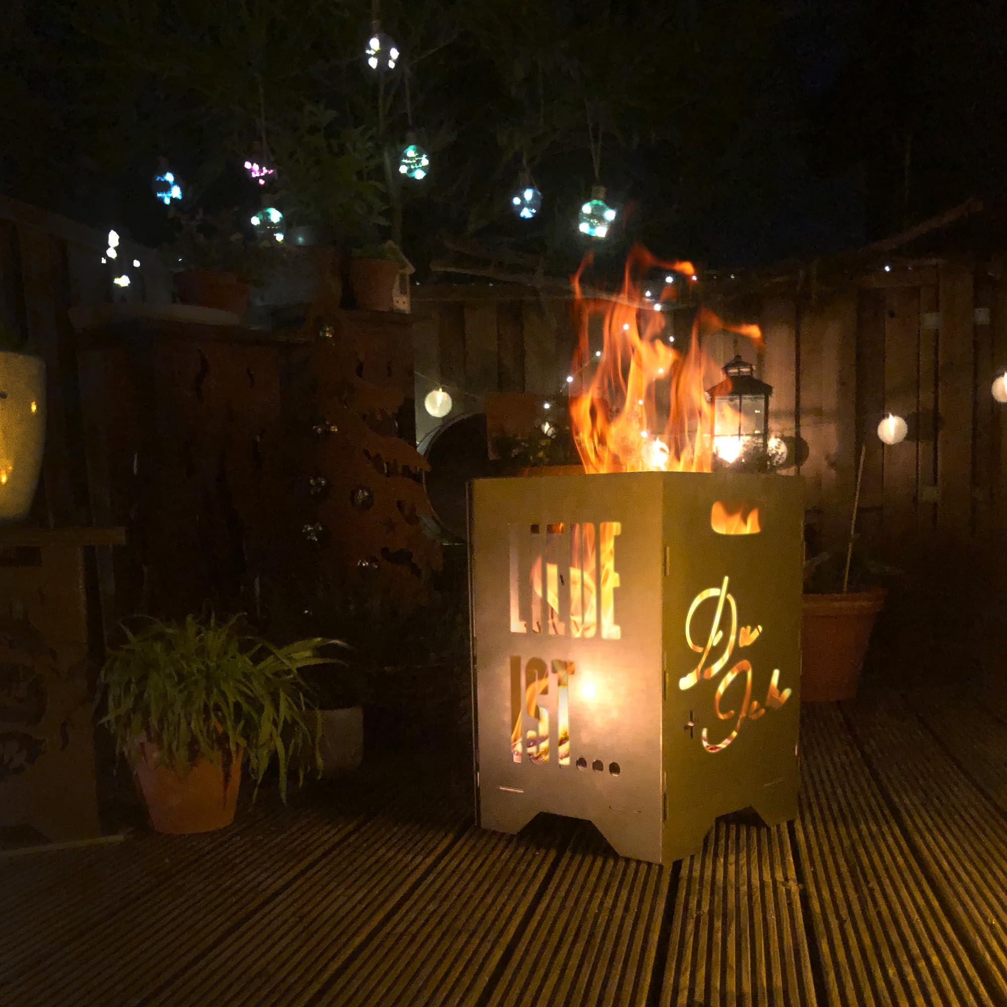 EXTRAVAGANT® Feuertonne Feuerstelle Feuerkorb Feuersäule für den Garten Terrasse Stahl Rostoptik Unikat Edelrost Geschenk Liebe