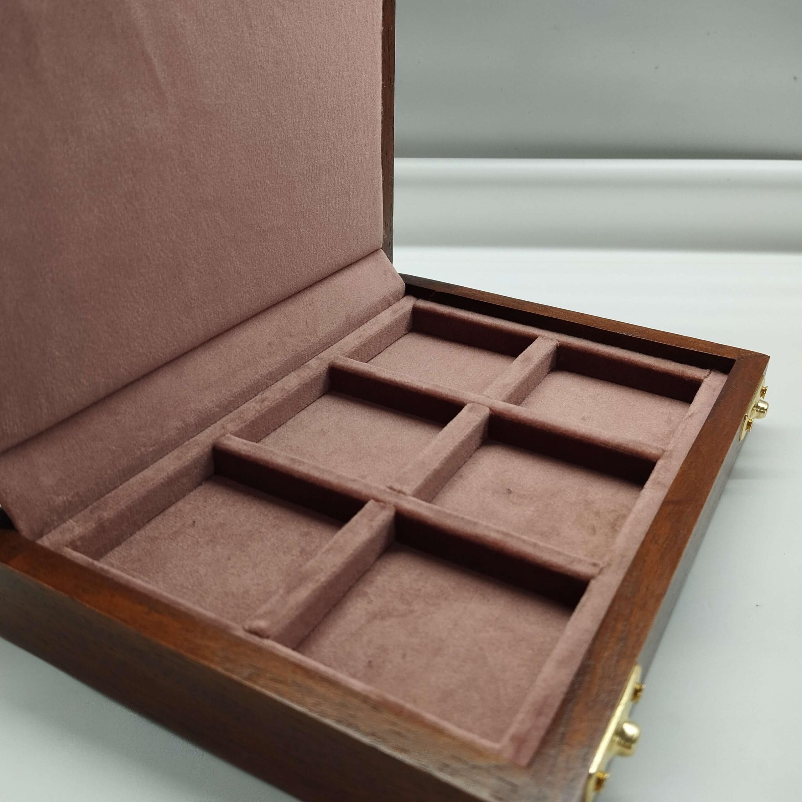 Set de 6 Estuches Individuales para Monedas 50x50 mm - Vitrina Expositor Coleccionista Artesanal de Madera y Terciopelo - Caja Porta Monedas Rosa