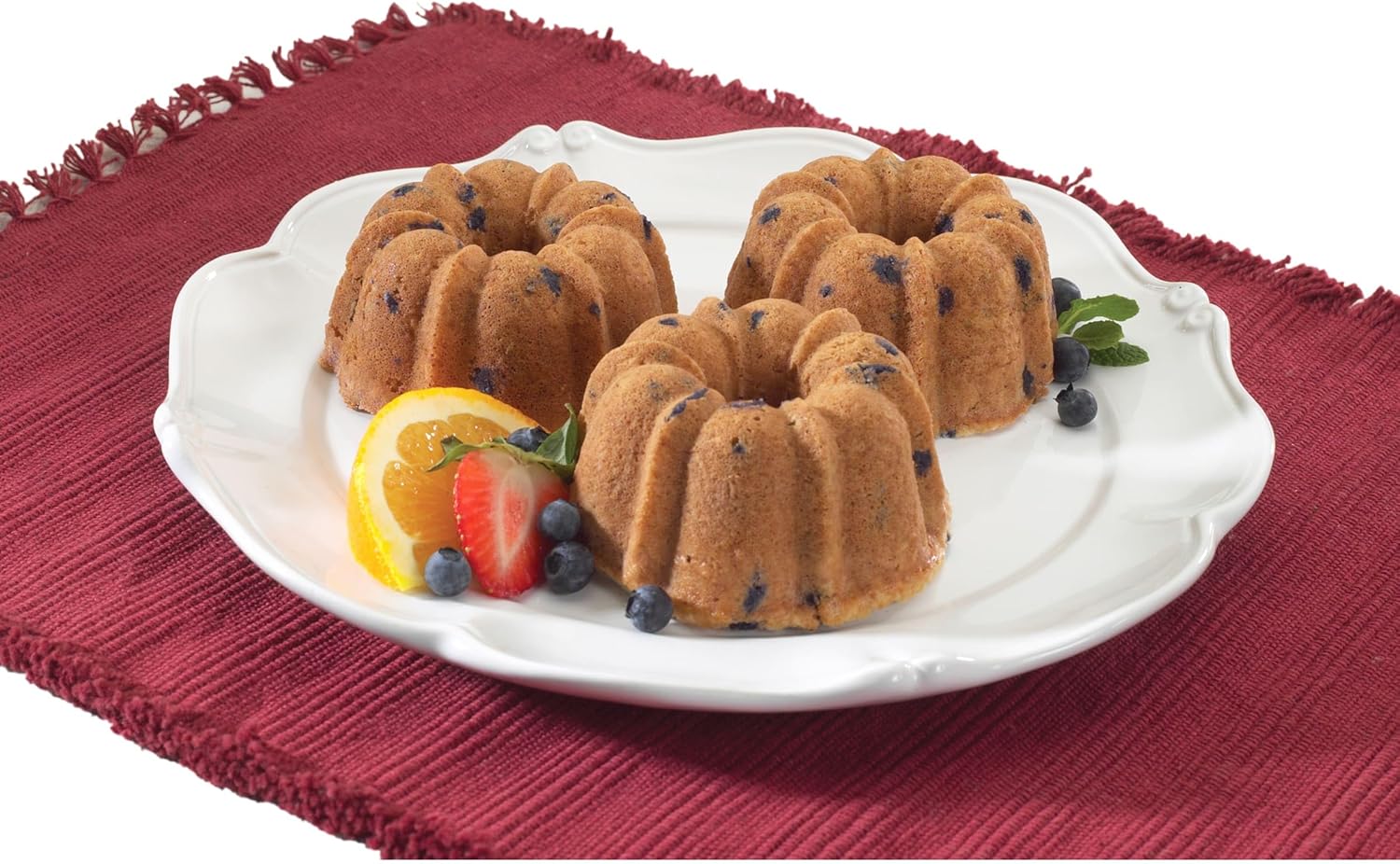 Nordic Ware Commercial Original Bundt Muffin Pan with Premium Non-Stick Coating, 6-Cavity