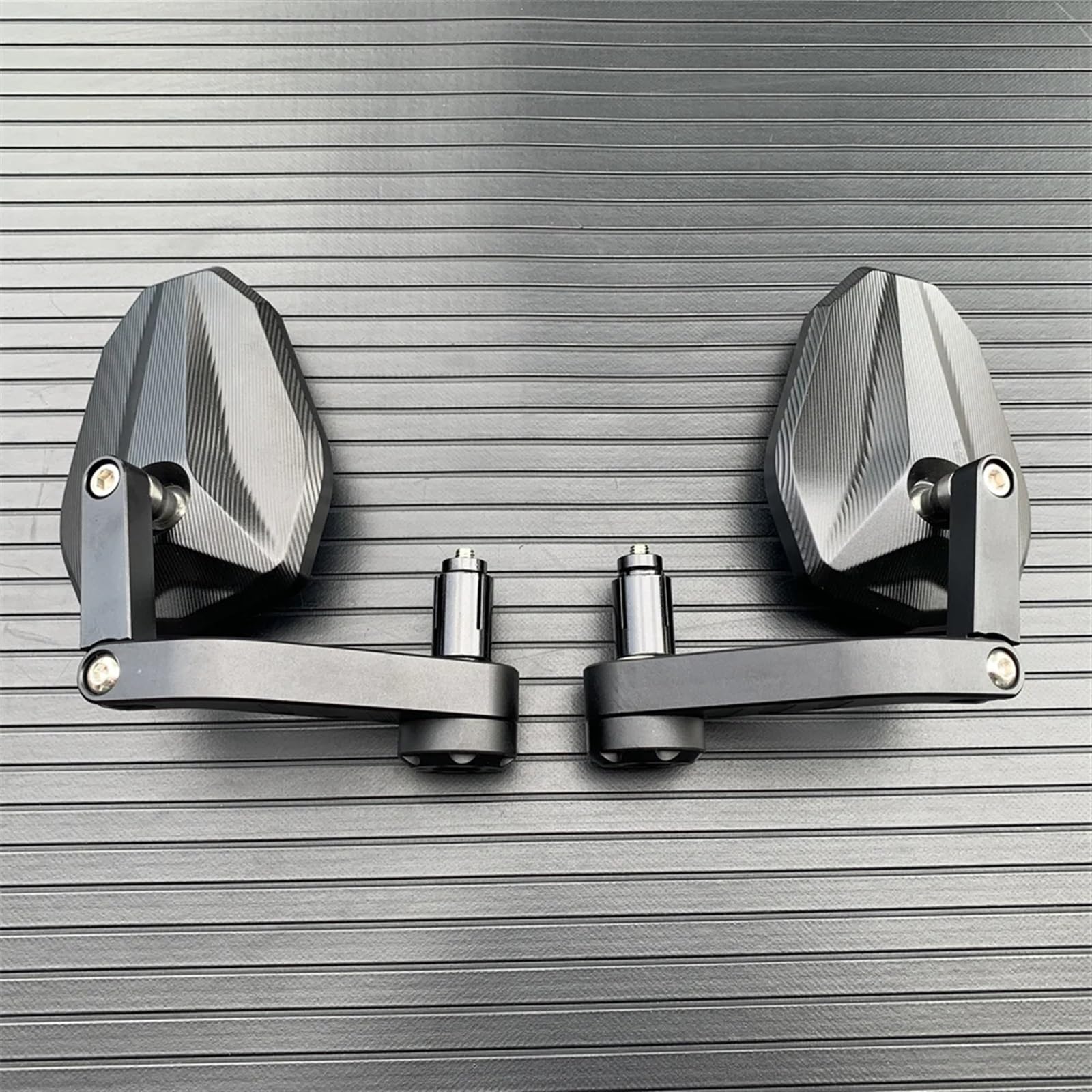 Rétroviseurs de moto en aluminium rigides anti vibration bout de guidon Benelli Leoncino