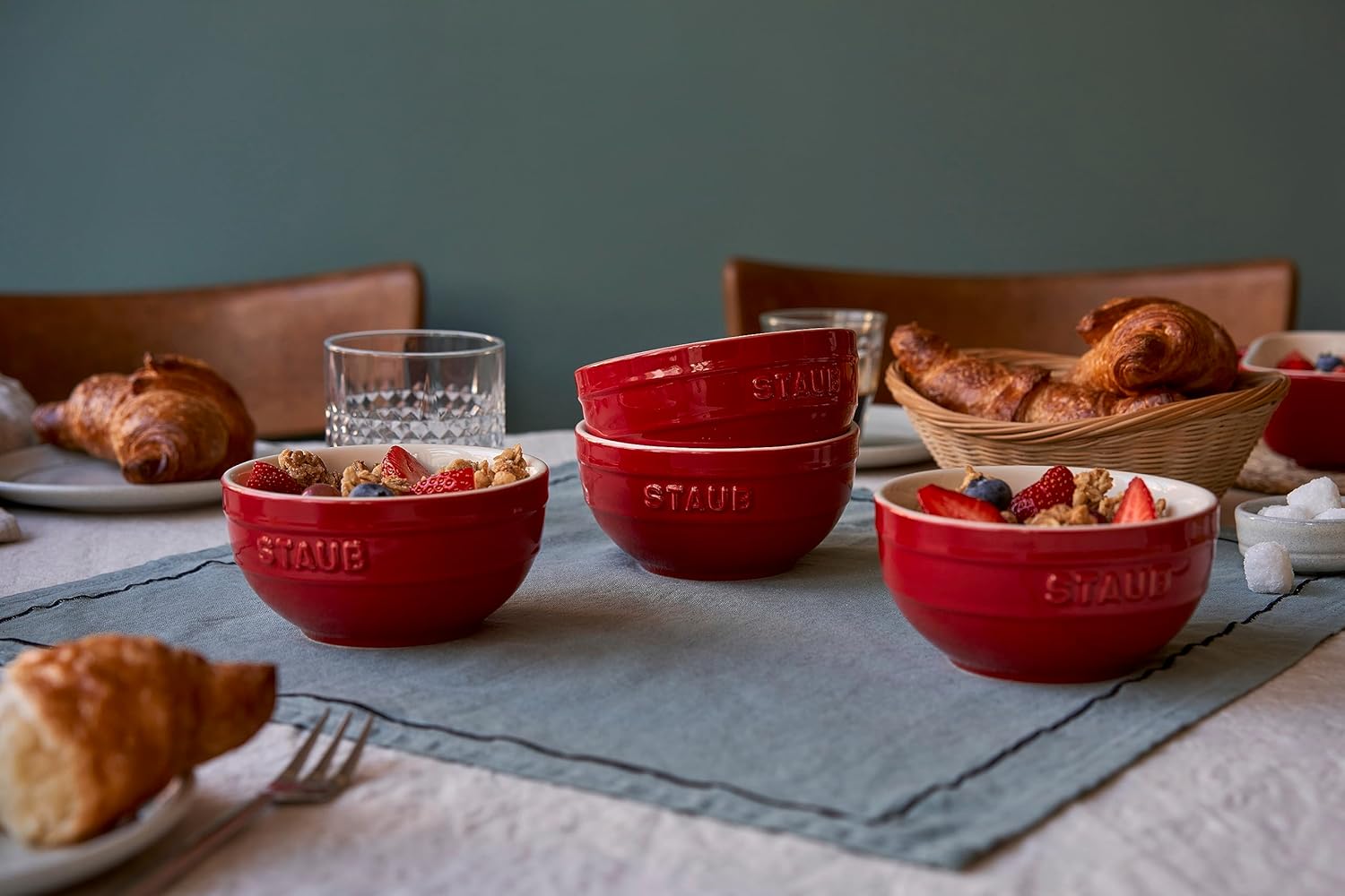 Staub 40511-541 Bowl, 4 Piece Set, Cherry 4.7 inches (12 cm), Ceramic Set, Bowl, Microwave Safe