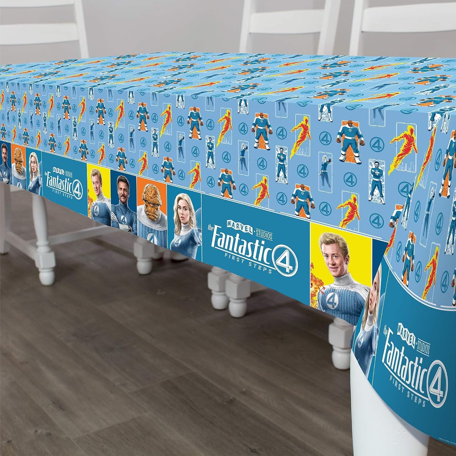 Fantastic Four Party Supplies - Basic Party Pack for 16 Guests | Marvel's Superhero Theme