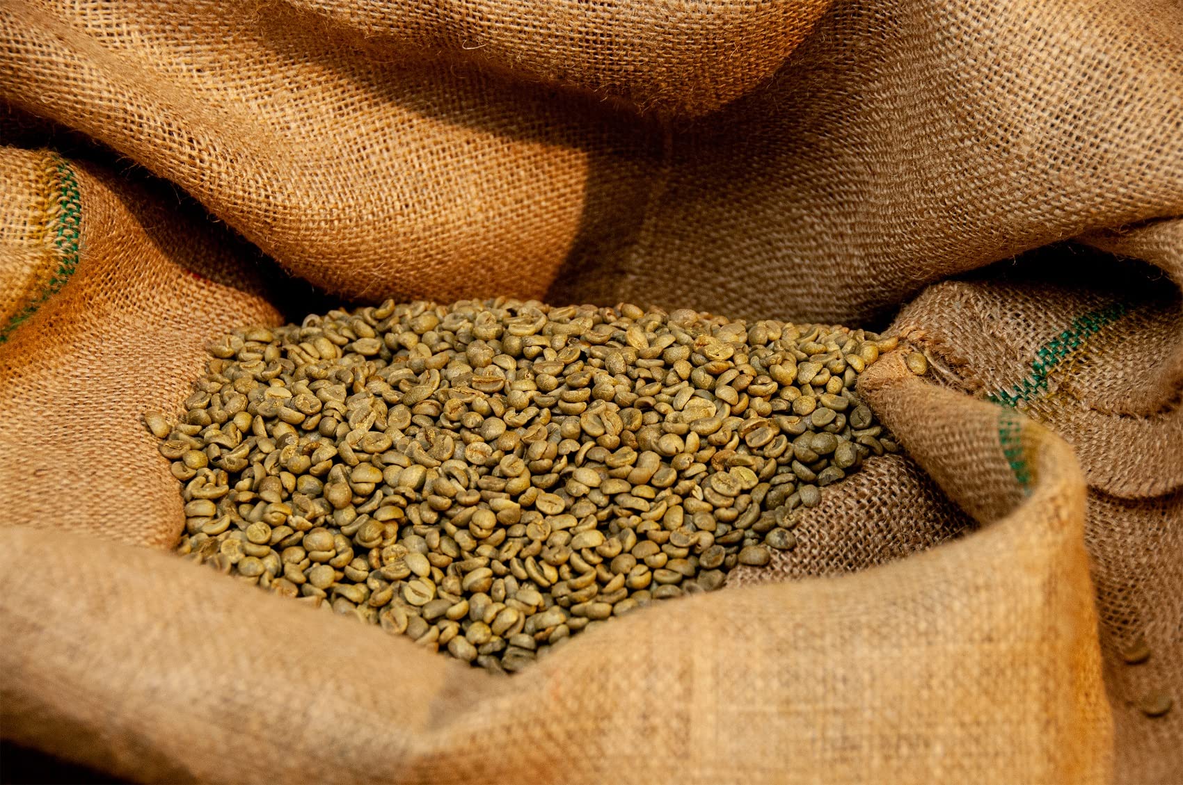 Caffe in Grani Ottenuto Attraverso Tostatura Artigianale, Caffe Cremoso dal Gusto Intenso, Miscela Bar Extra 70% Arabica- 30% Robusta, espresso italiano, pack da 3 x 1 kg