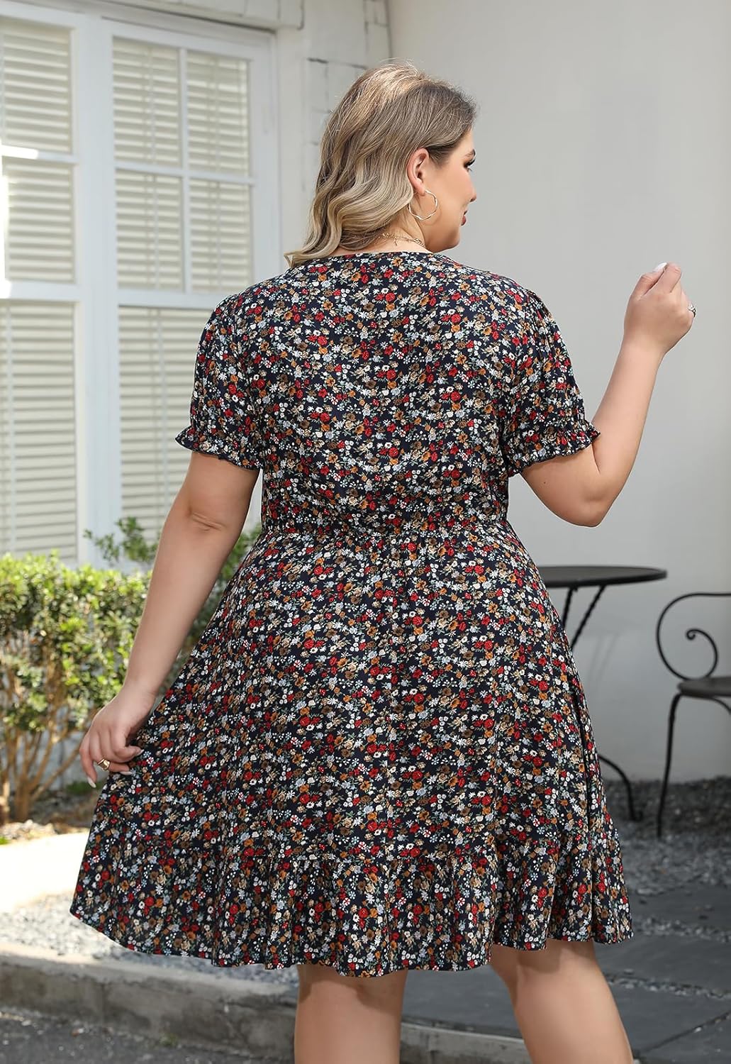 Celkuser Plus Size Casual Midi Dresses Printed Floral Swing Short Sleeve V Neck with Pockets - Image 2