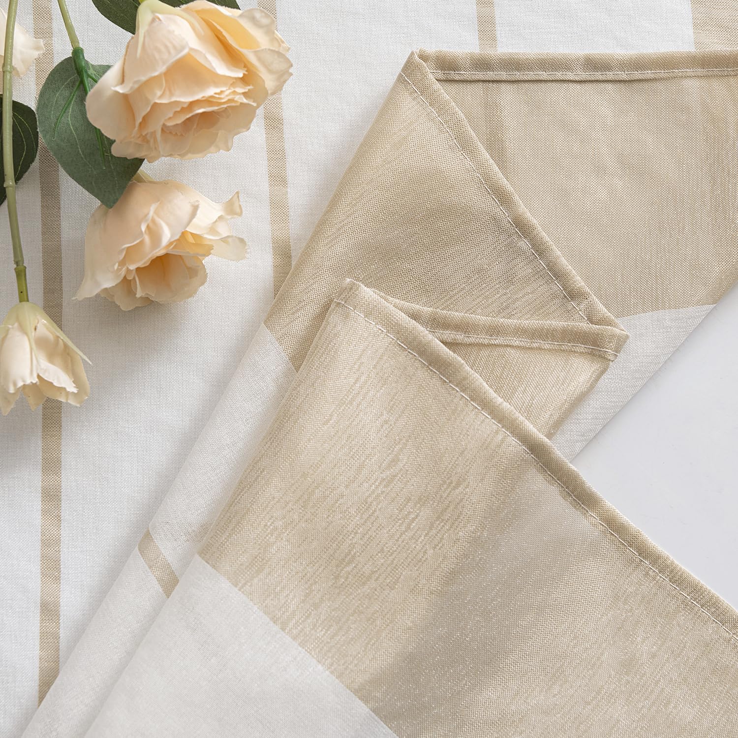 EMEMA Tende a righe trasparenti con occhielli Tende in voile Soggiorno moderno Set di 2 tende Camera da letto Trasparente con motivo Tenda a righe semitrasparente 140 x 225cm Bianco Beige