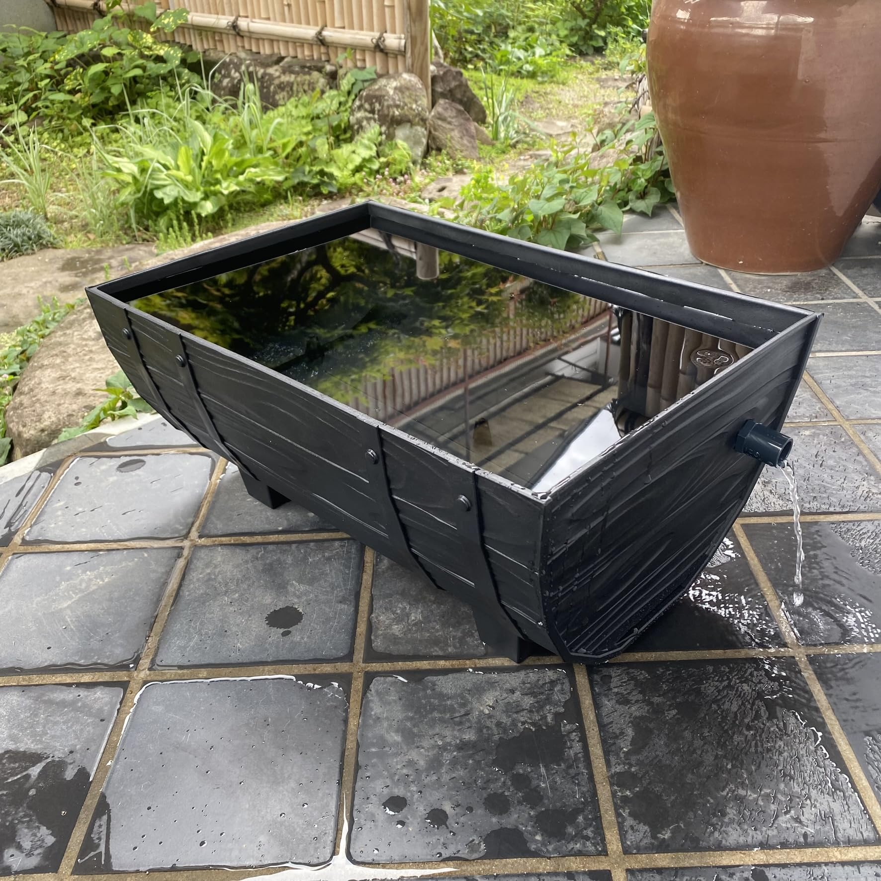 Amazon | 五色アクア メダカ飼育ケース 18リットル 樽型 黒