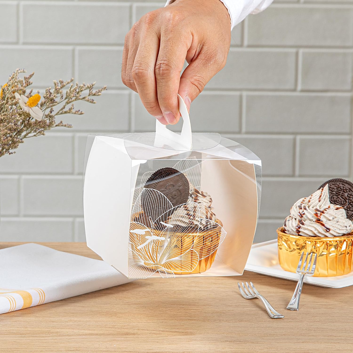 Restaurantware-4 Inch x 4.25 Inch Individual Cupcake Boxes, 100 Disposable Cupcake Display Boxes - With Handle, Lotus Accent, Clear Plastic Single Cupcake Containers, For Weddings Or Birthdays