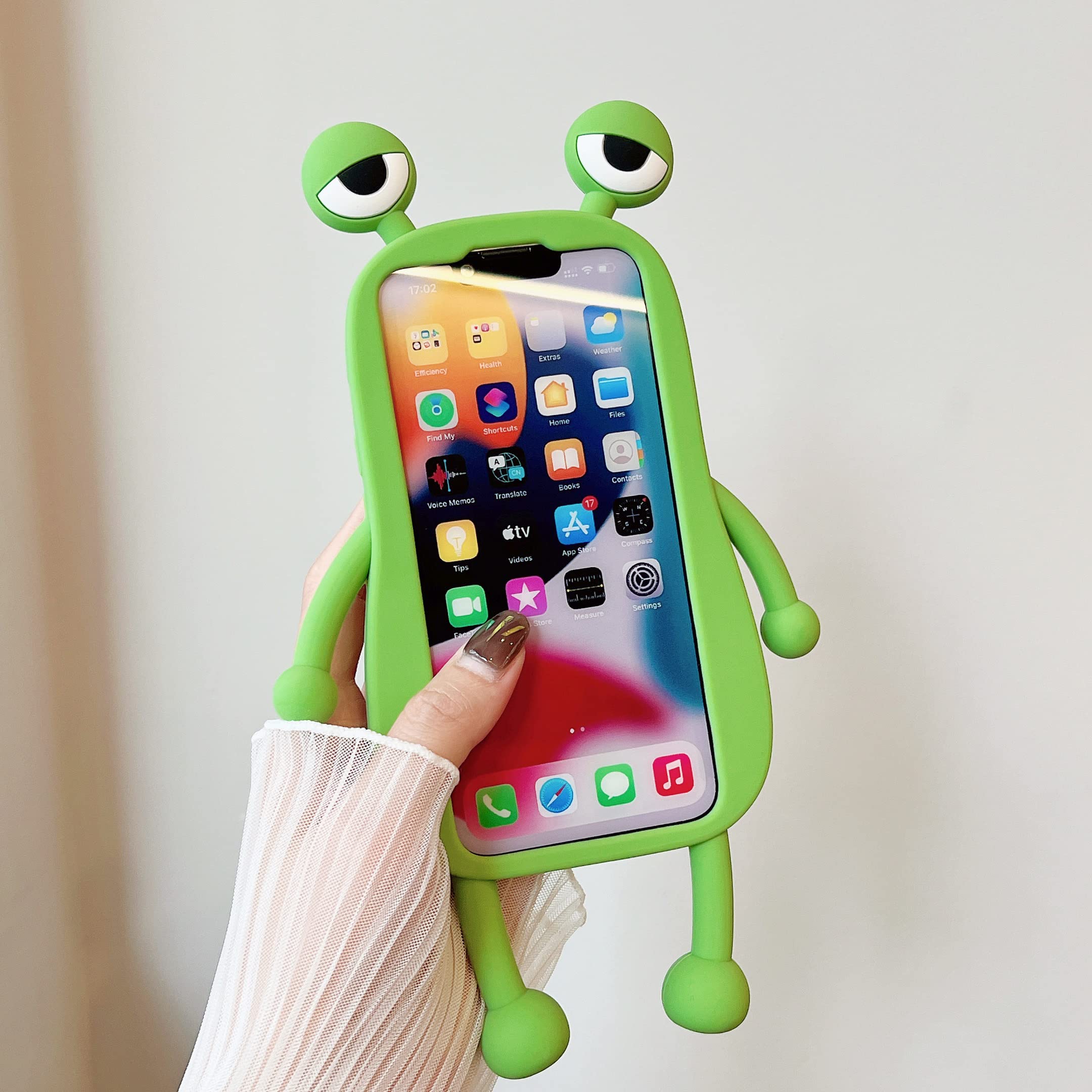 Amazon.co.jp: wifantien 3D グリーンフロッグケース iPhone 14 Pro