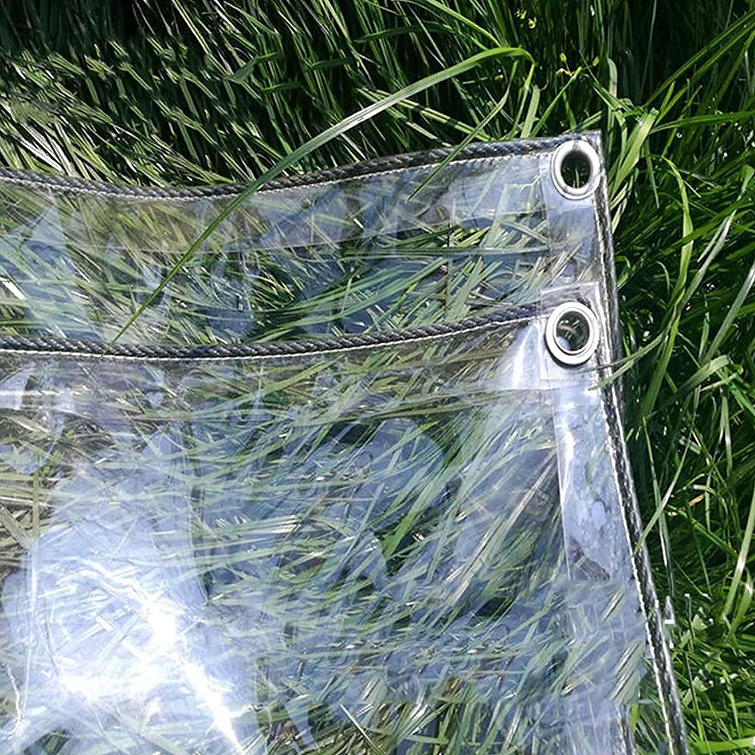 Cubierta de lámina de plástico para evitar filtraciones y roturas por viento en patios exteriores