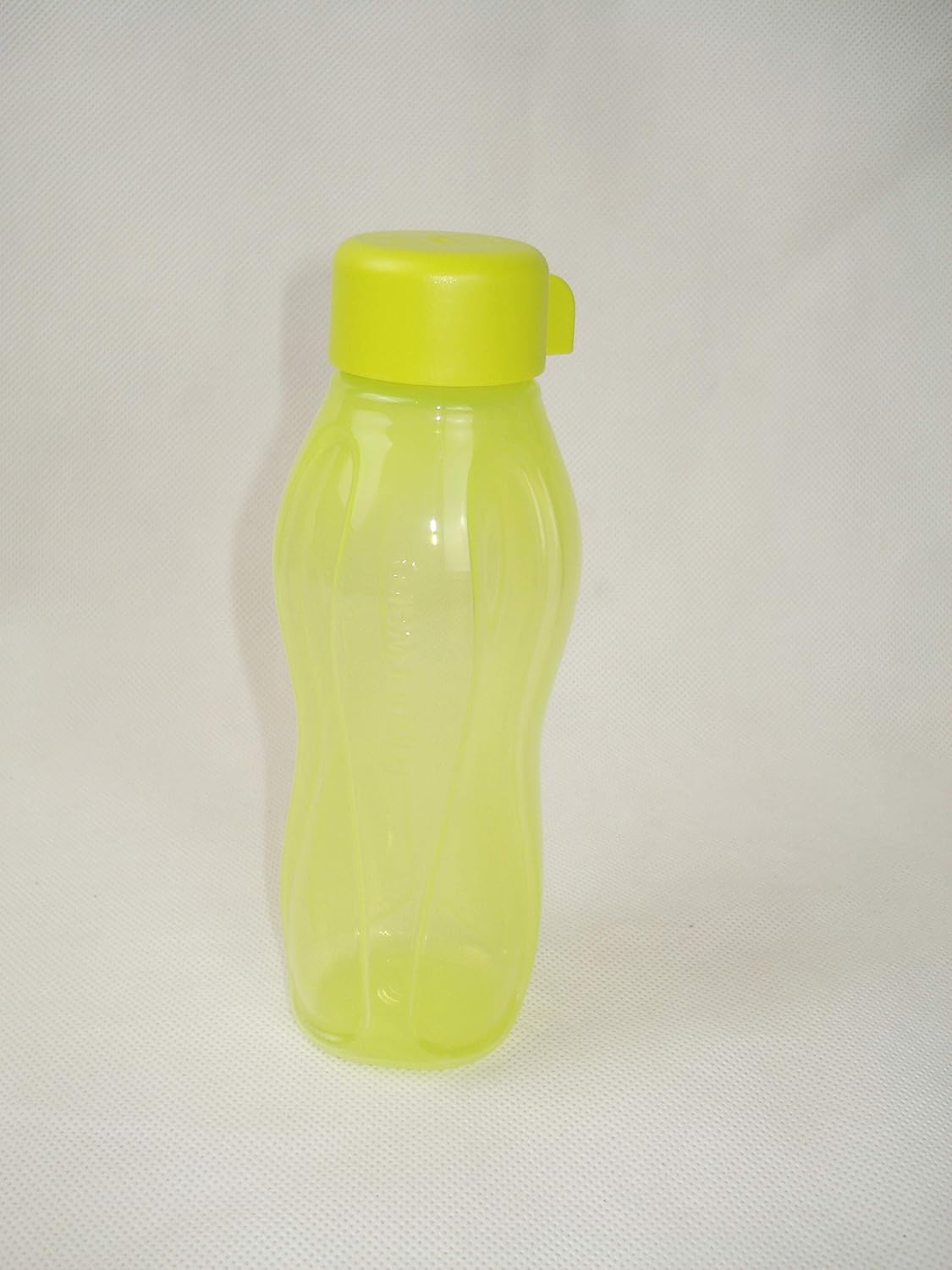 Tupperware Eco-Friendly Water Bottle Ecoeasy 310 Ml Lime Green Eco Ecoflasche Cuboid