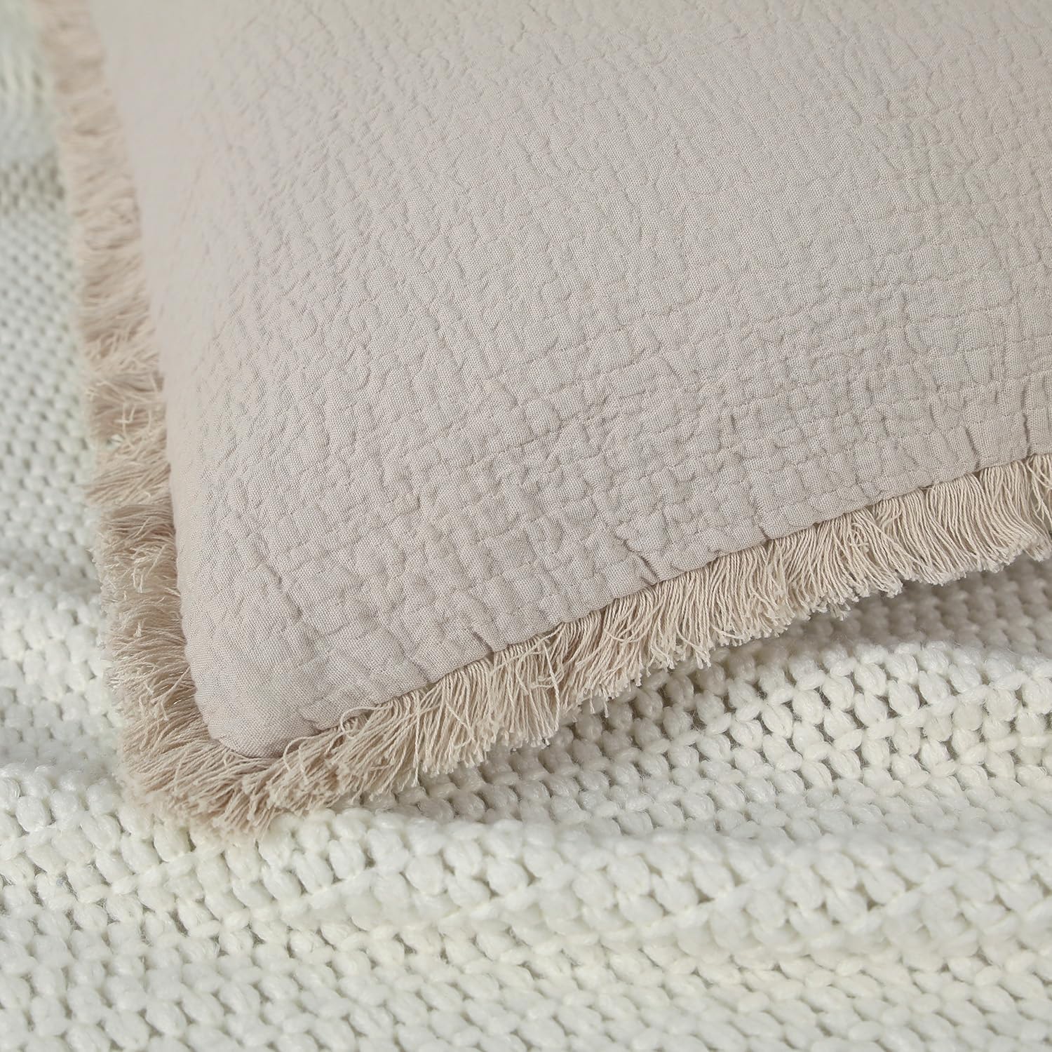 YINFUNG Quilted Pillow Shams Natural Beige Linen Queen Set of 2 Muslin Cotton Farmhouse Oatmeal Tassel Fringe Pillowcases Matelasse Boho Decorative Textured Gauze 20×30 Light Brown