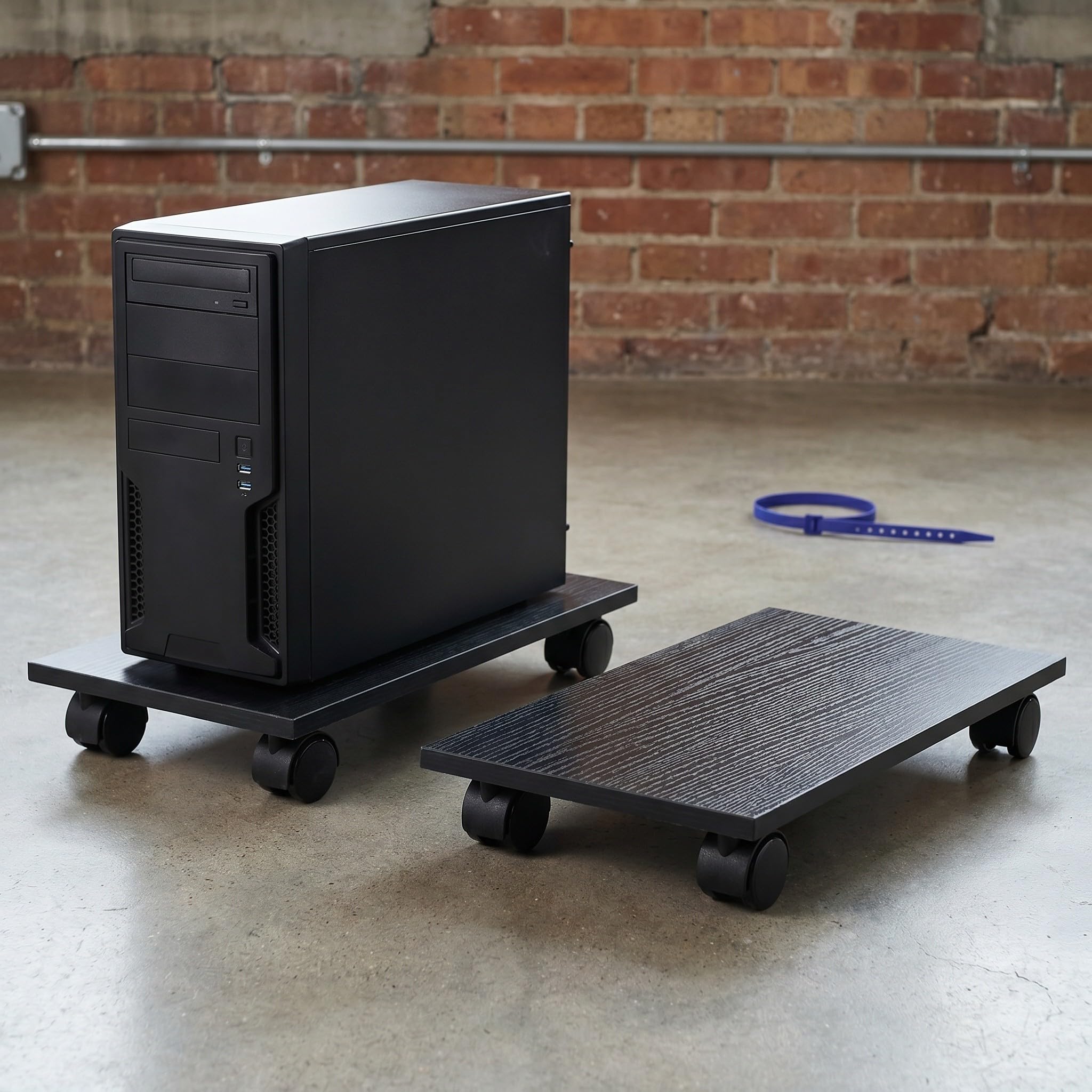 2 Soportes para Torre de Ordenador con Ruedas - Carro para CPU con Ruedas giratorias con Bloqueo - Plataforma de Madera Negra - Soporte para PC Debajo del Escritorio con Freno para Suelo 15,7