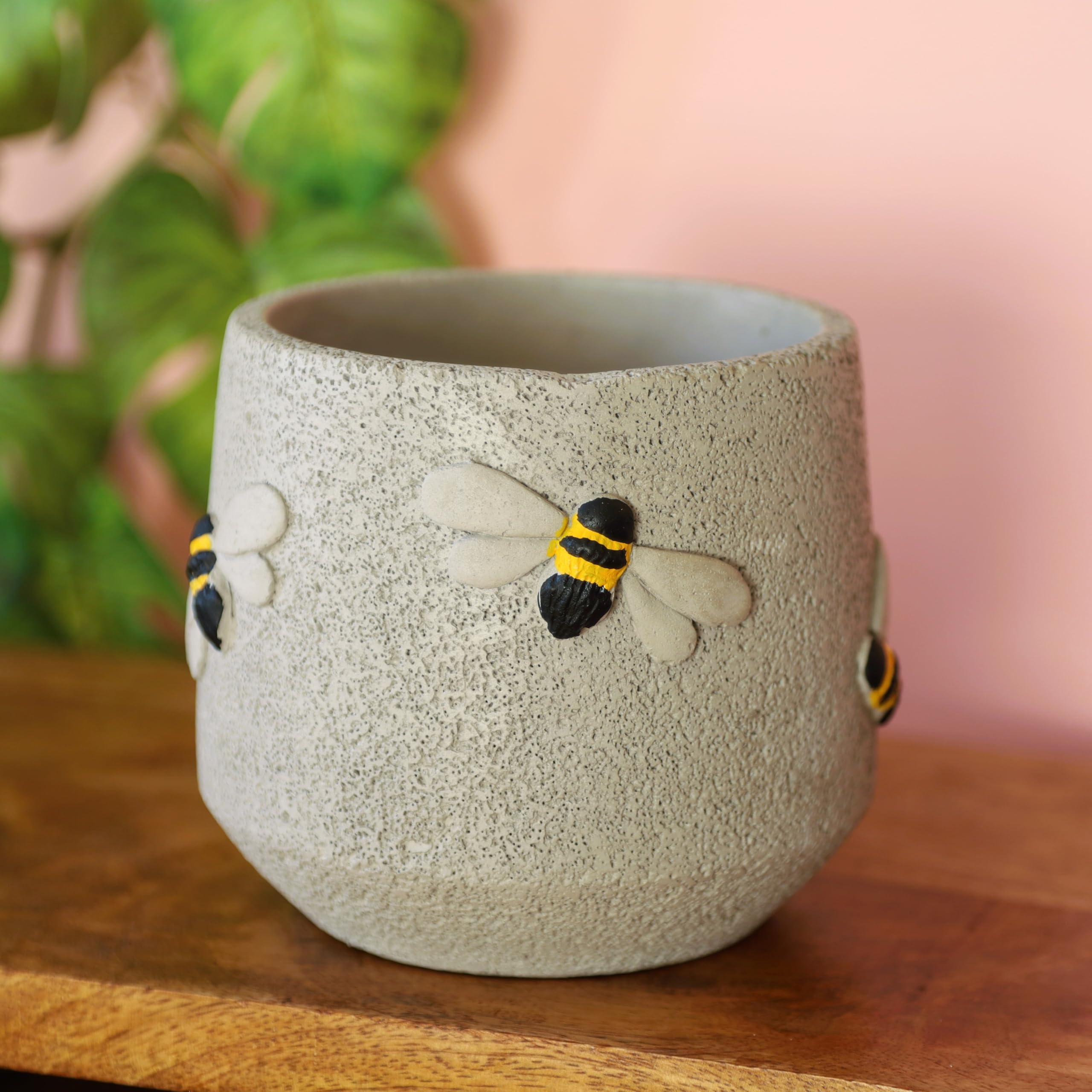 Grey Cement Bee Planter Indoor Home Decorative 14cm, 5.5inch Herb Plant Pot Gift