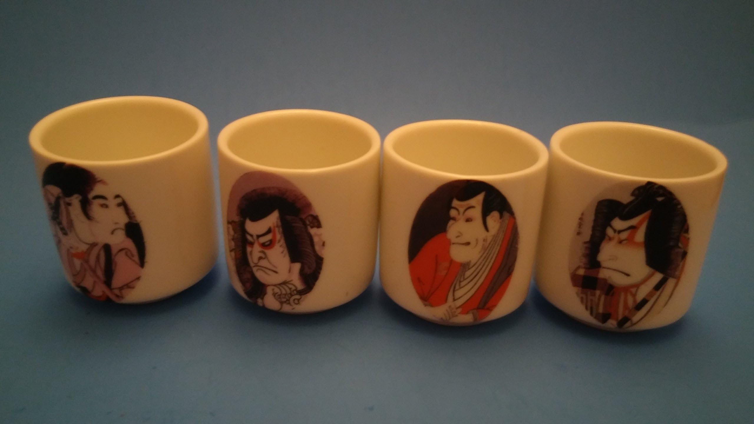 4 japenese samurai saki shot glasses Decorative Display (Preowned)