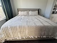 Review Image by Hannah Hannah