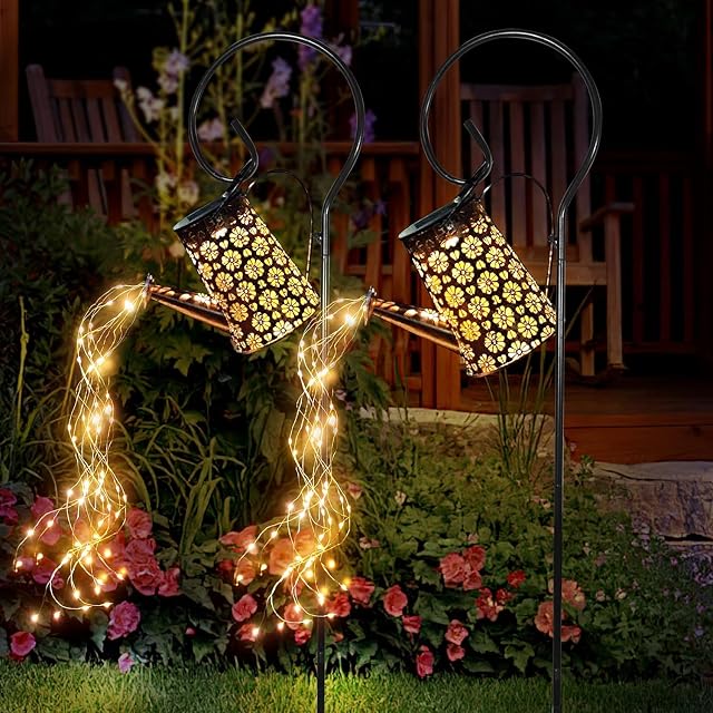 Pack de 2 arrosoirs solaires avec lumières, décor de jardin extérieur étanche, lanternes suspendues, lumières de paysage pour décorations extérieures de jardin, pelouse, patio, cadeaux de jardinage.