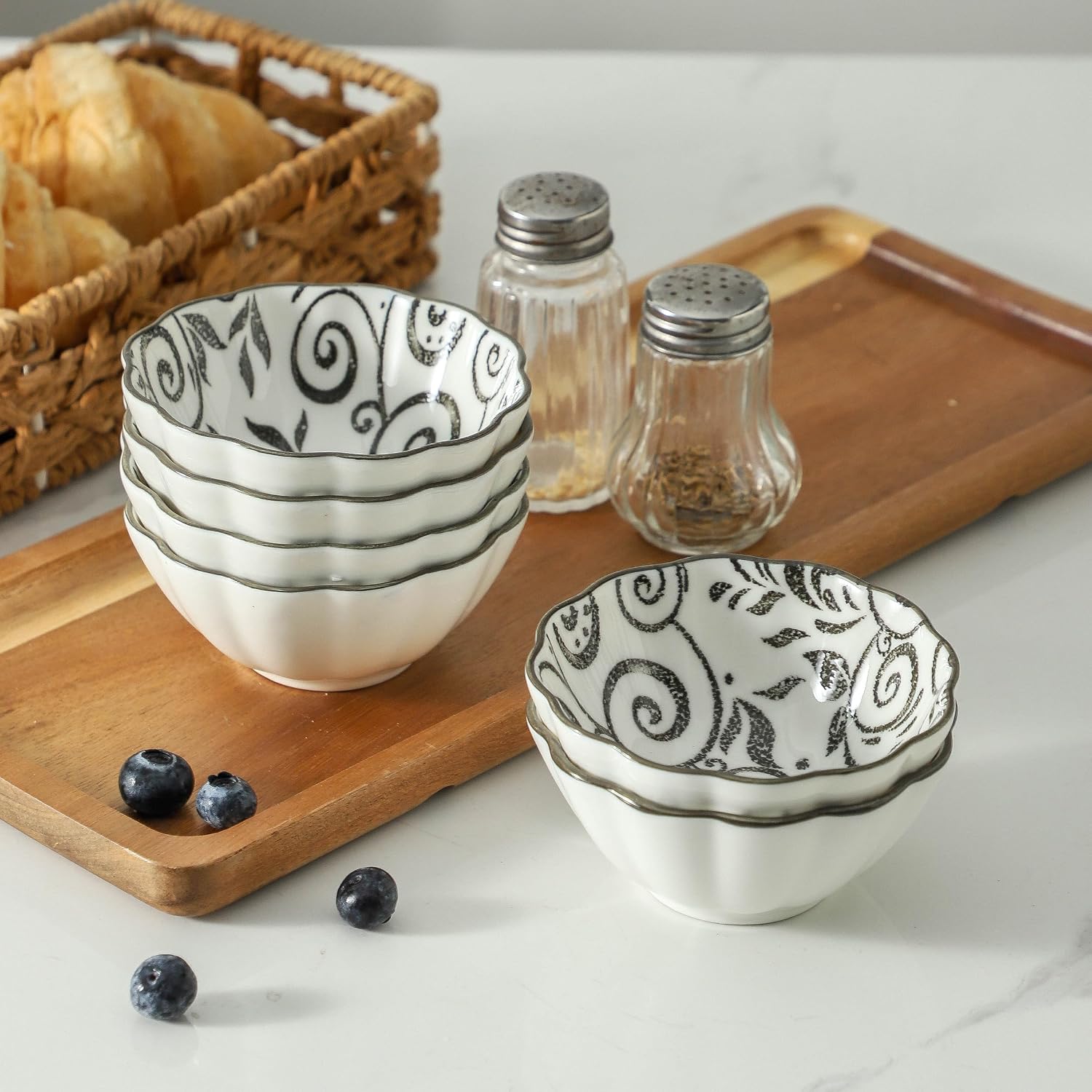 Neaylfe Ceramic Dipping Bowls, 4oz Side Dishes Soy Sauce Dish, Set of 8
