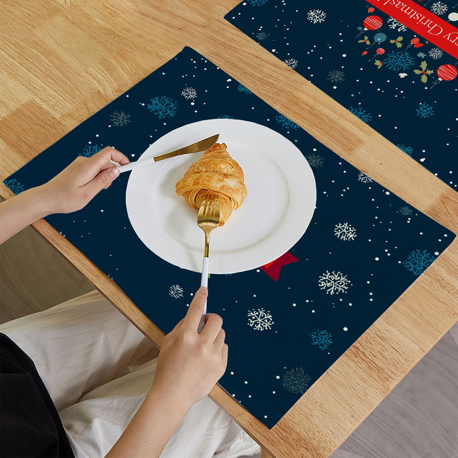 Set di 8 Tovagliette Natalizie, 45x30 cm Sottopiatti Natalizi Americane, Tovaglietta Natalizia, Cartone Animato Sfera Natale Fiocchi Di Neve Sottopiatto Lavabili Lino Tessuto Set