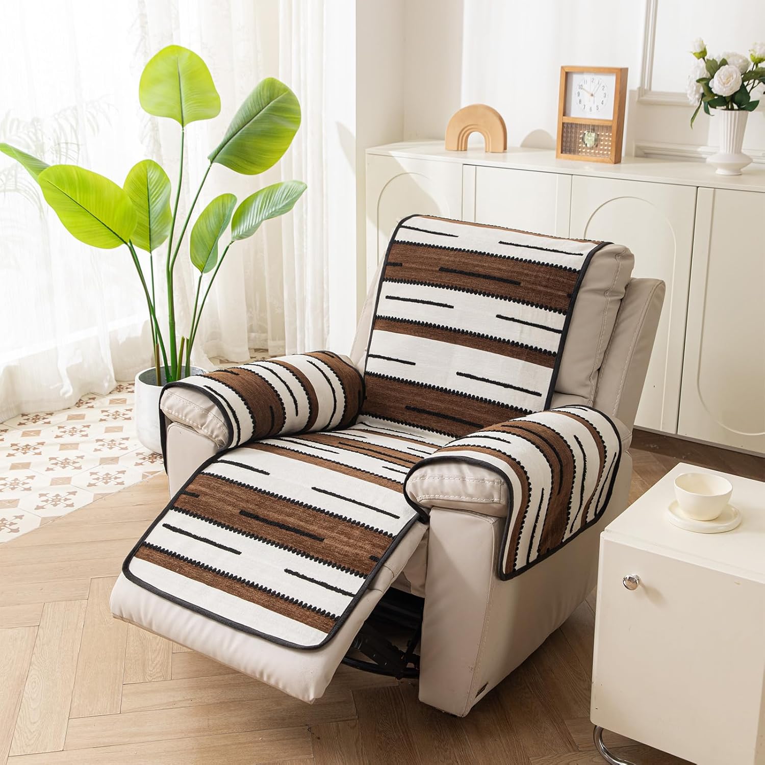 Stretch Recliner Chair Cover Washable Recliner Slipcover Anti-Slip Furniture Protector for Recliner Against Pet Scratches and Stains,Brown,1seater