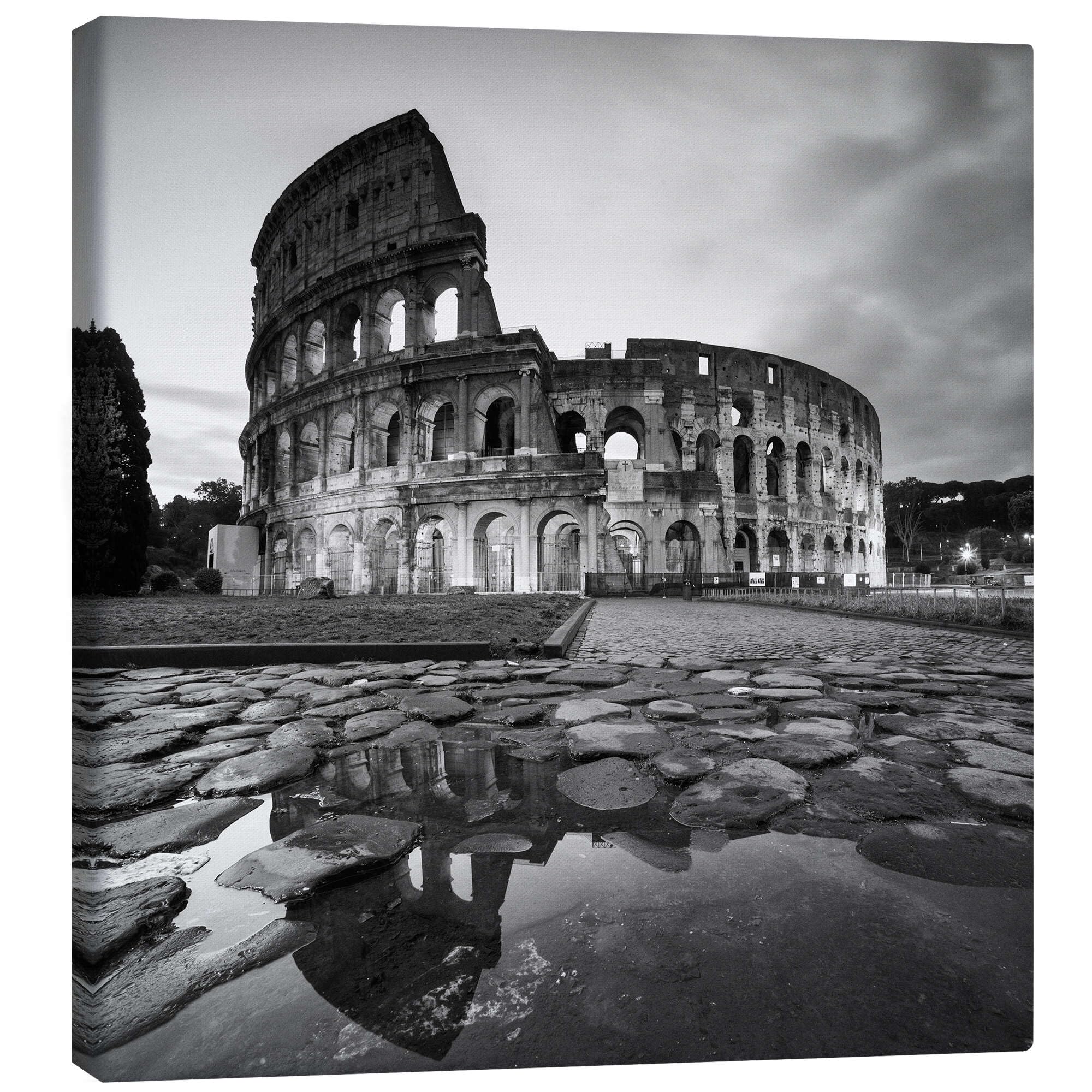 Posterlounge The colosseum, Rome Canvas print by Matteo Colombo 20 x 20 cm Black and white Wall art Wall decor