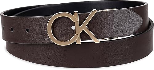 Miniatura 2 de Calvin Klein Cinturón de vestir con hebilla de placa con monograma CK reversible dos en uno para mujer (tallas regulares y grandes)