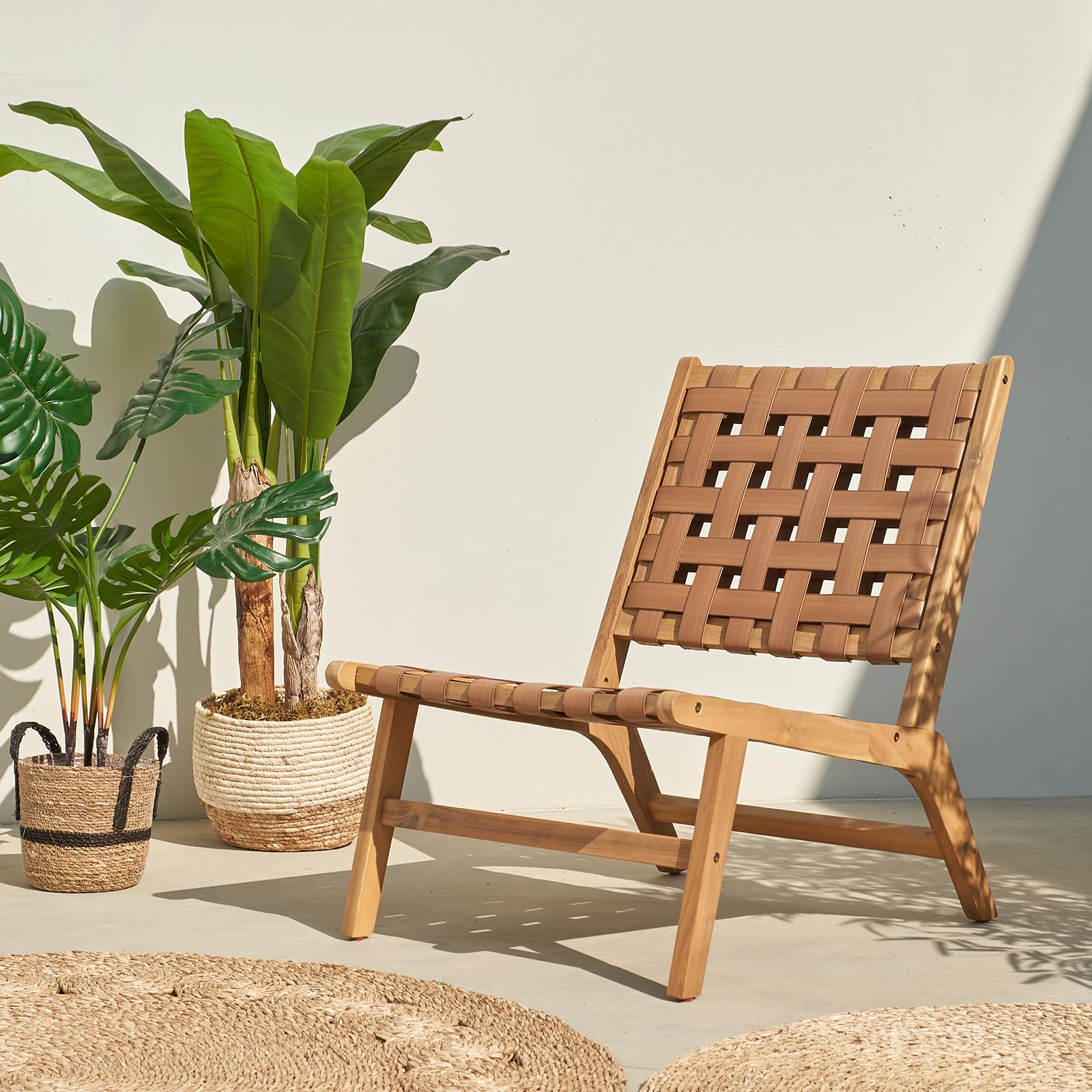 Vaukura Sillón de Madera de Acacia Símil Piel Aris