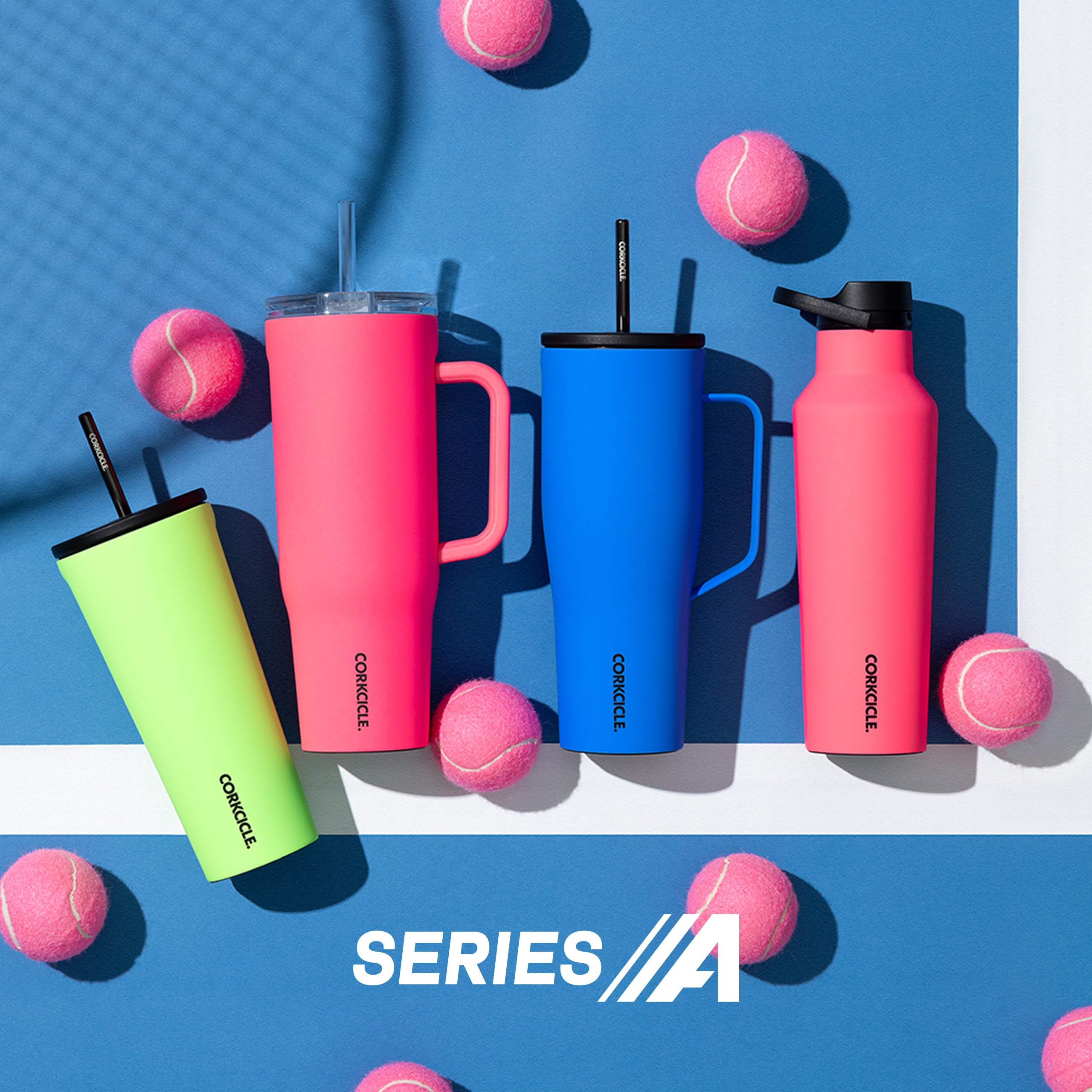 Corkcicle Cold Cup XL – isolierter Becher mit Griff – hält Getränke 12 Stunden kalt – dreifach isoliert – auslaufsicherer Deckel – Sommer-Trinkgeschirr Geschenk – hält Getränke eiskalt – 850 ml