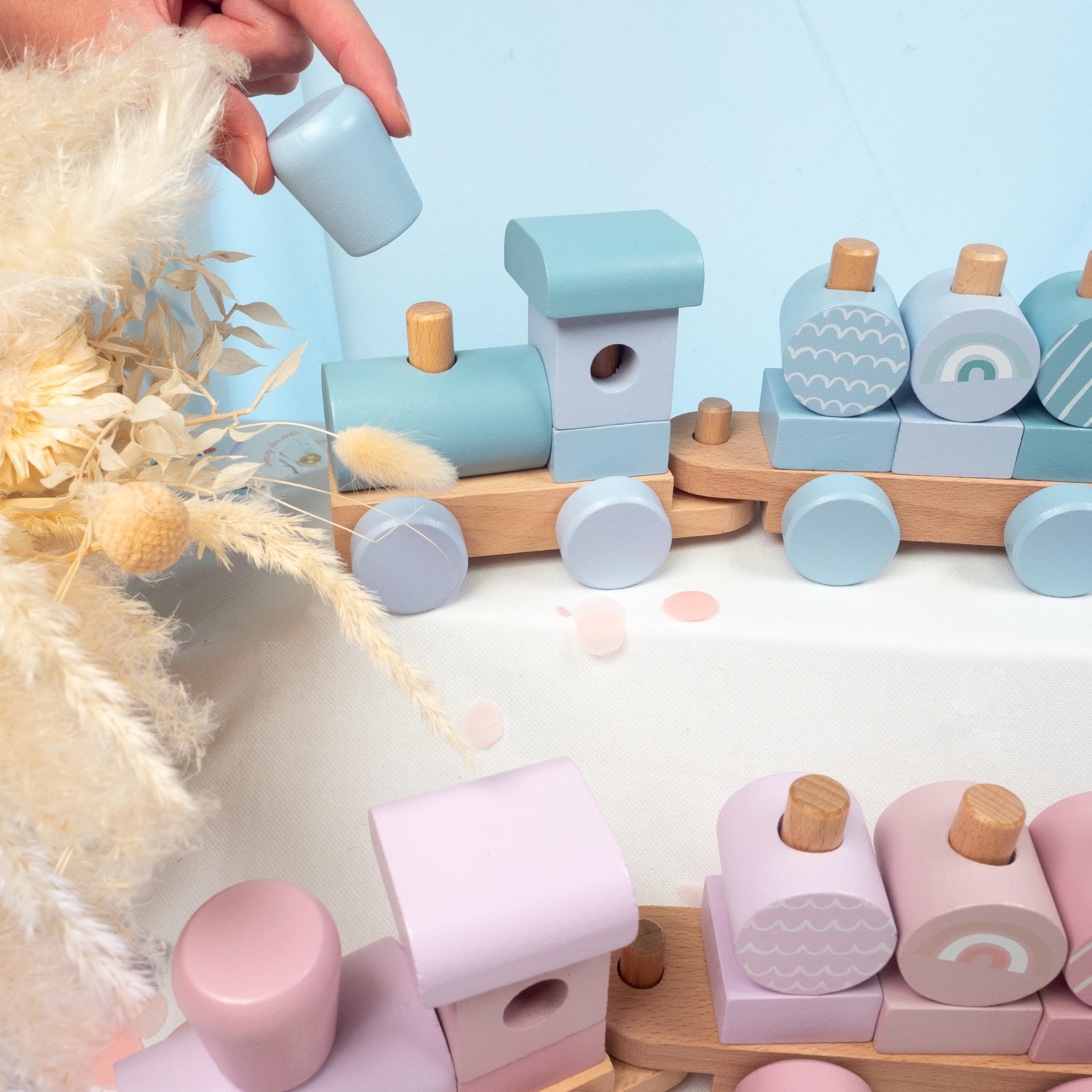 personalisierte Geschenke Baby Holz Eisenbahn REGENBOGEN als Babygeschenk zur Geburt Junge + Mädchen Holz Zug mit Name und Datum personalisierbar mit Gravur