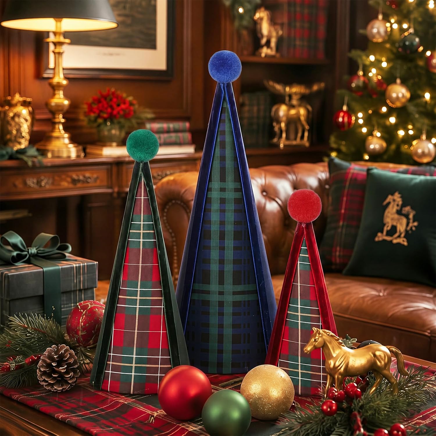 Chumia 2 Pcs Resin Checkered Christmas Tree Figurines Centerpiece 2 Size
