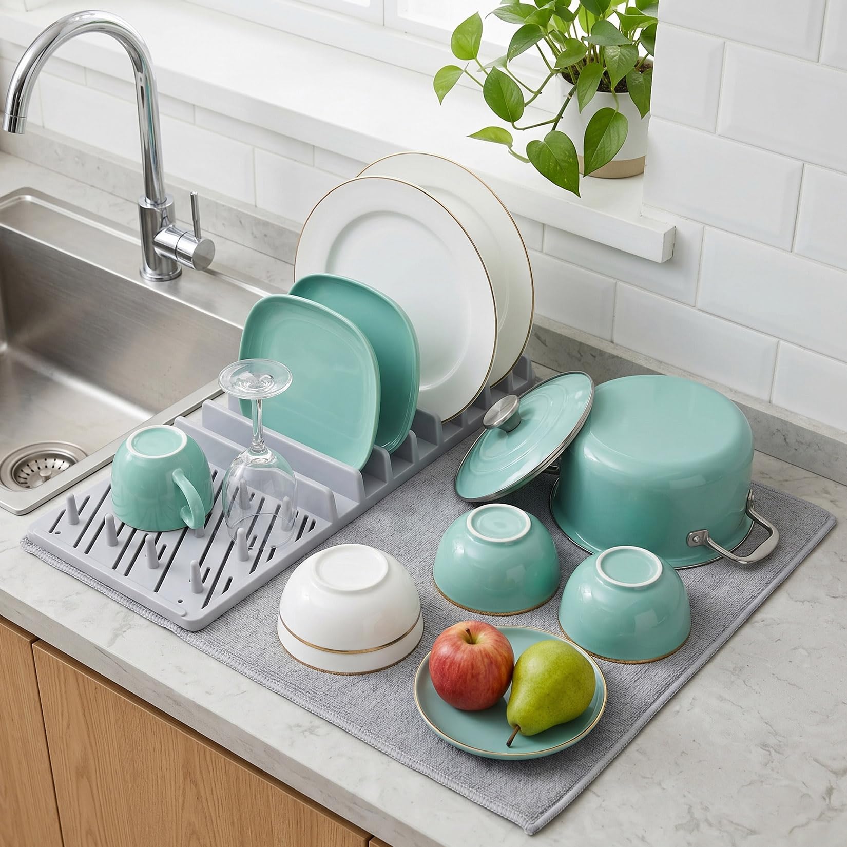 HiWODO 2-in-1 Dish Drainer Rack with Dish Drying Mat for Kitchen Counter,Space Saving Dish Rack with Foldable Sink Drainer Mat,15.6x14.9 inch Quick-Drying Draining Board Mat and Plate Rack(Grey White)