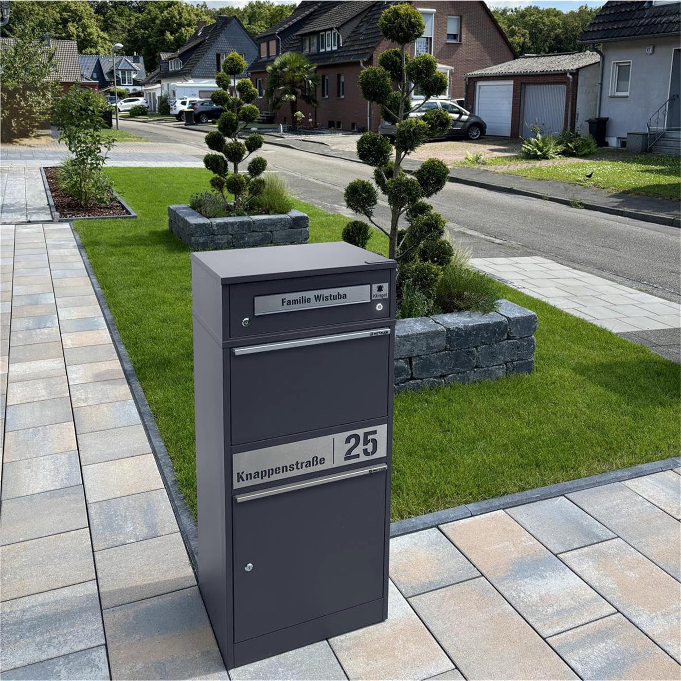 Metzler Briefkasten mit Paketfach & Funkklingel, Paketbox draussen groß XXL mit Klingel & 1 Steckdosen-Funk-Empfänger, Paketbriefkasten personalisiert in Grauauminium RAL9007, wasserdicht | Bispo Funk