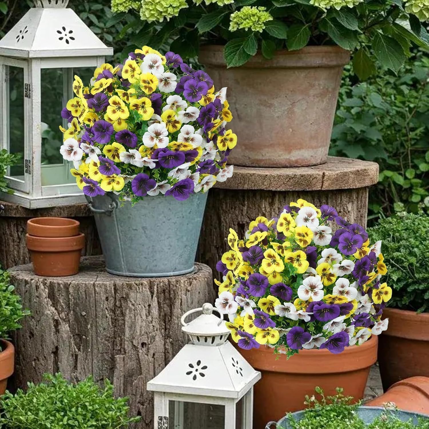 2er Set Künstliche Blumen Outdoor 60 cm Künstliche Buchsbaum mit Erdspieß Stiefmütterchen Buchsbaumkugel Wetterfest Kunstblumen Frühling Deko Künstliche Pflanzen für Draußen Balkon Garten