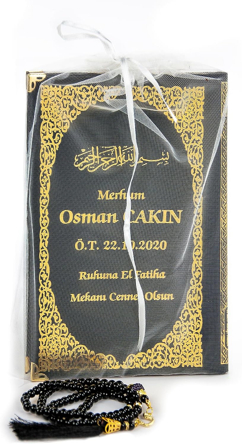 50 ADET - İsim Baskılı Ciltli Yasin Kitabı - Orta Boy - İnci Tesbihli - Tül Keseli - Siyah Renk