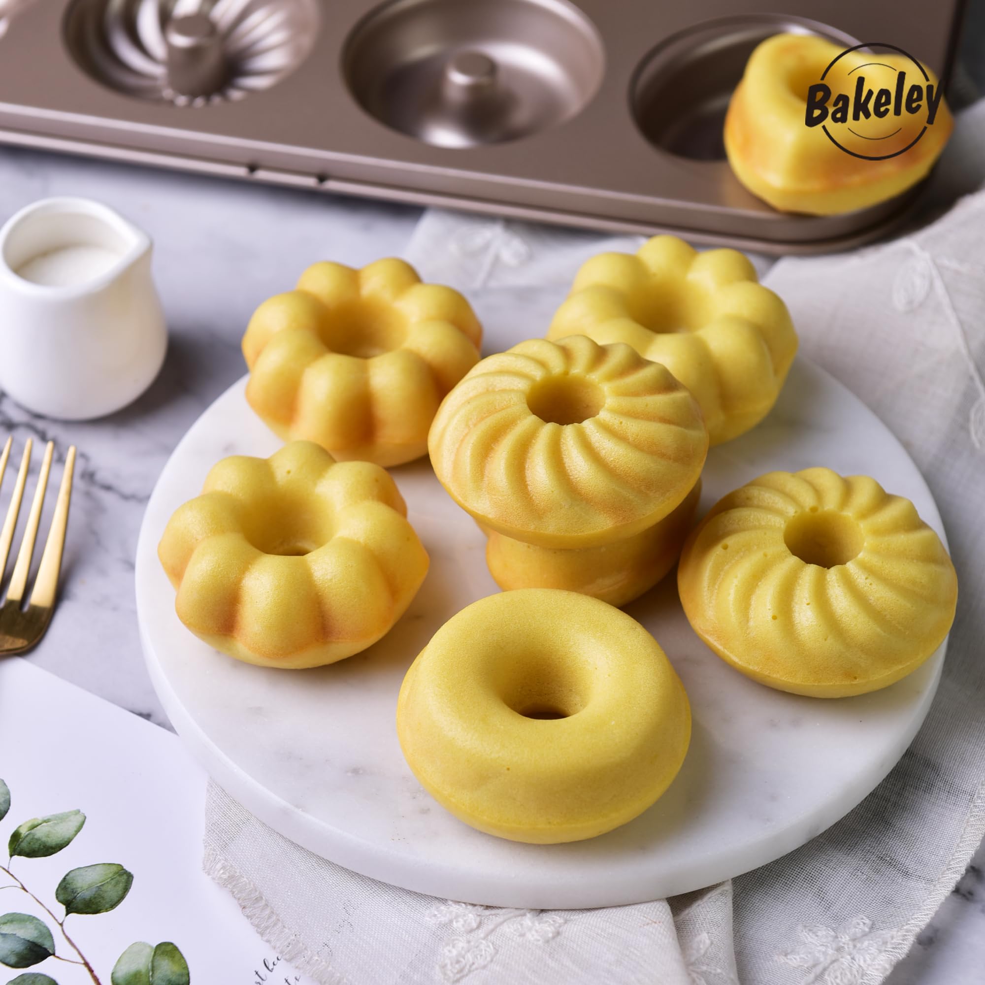 Molde de donas para tartas, 12 cavidades antiadherentes para hornear en horno (oro champán) 7